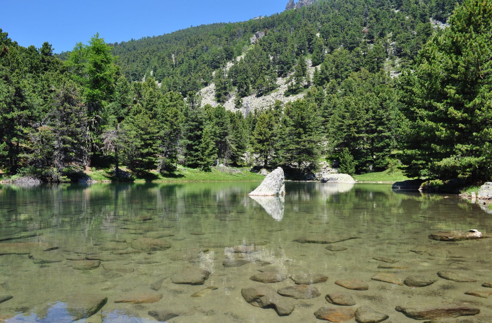 Nikon D5000 sample photo. Lake, reflection, landscape photography