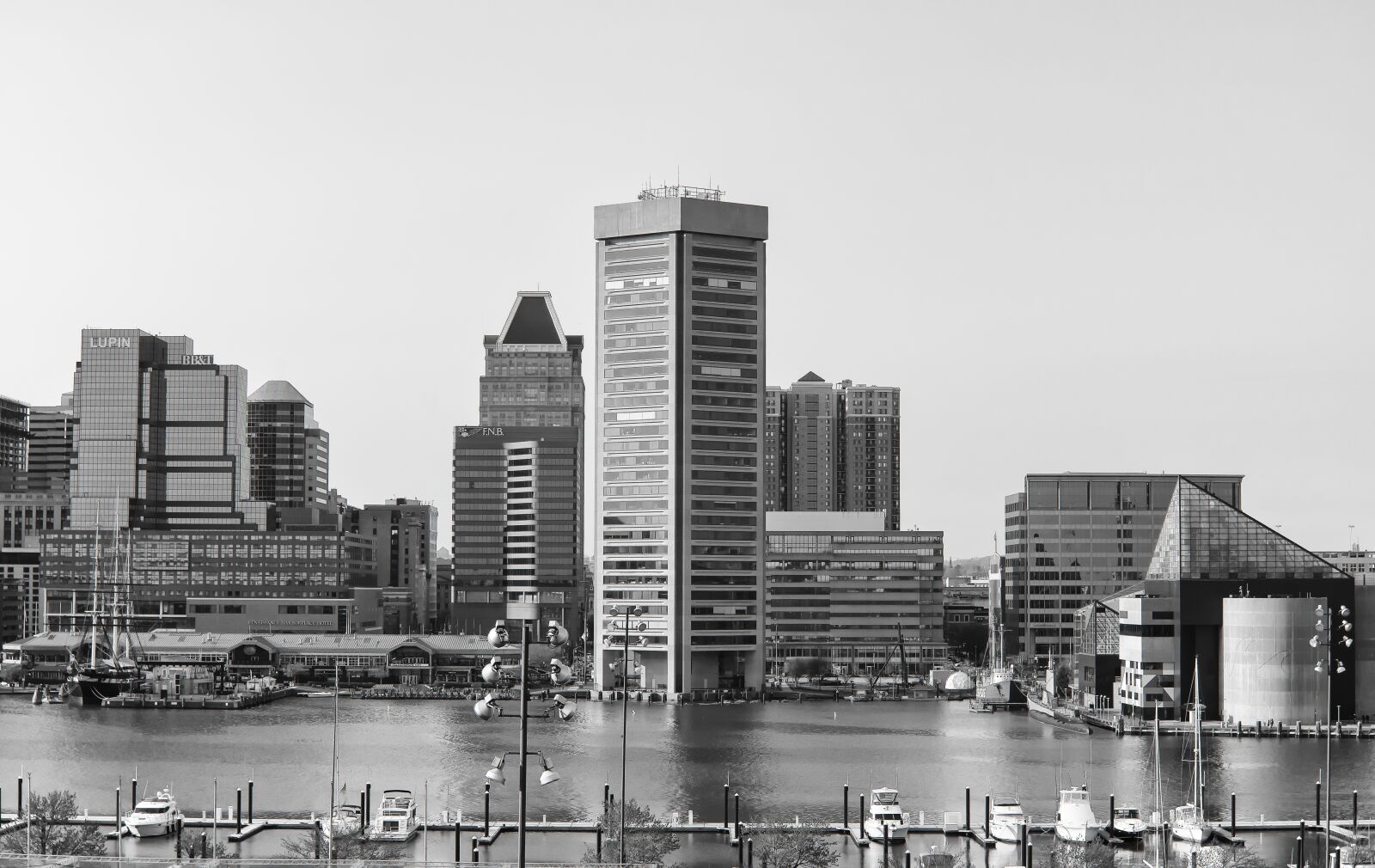 Nikon D7200 sample photo. Architecture, city, skyscraper photography