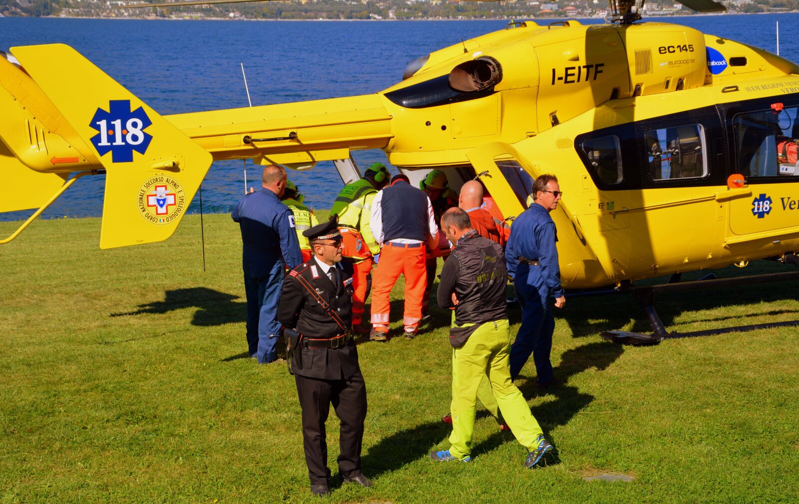 Nikon D7100 sample photo. Rescue, helicopter, lake photography