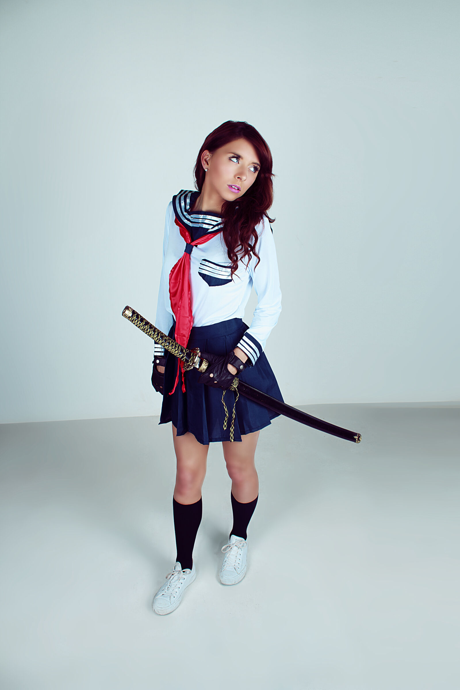 Canon EOS 600D (Rebel EOS T3i / EOS Kiss X5) sample photo. Woman, wearing, school, uniform photography