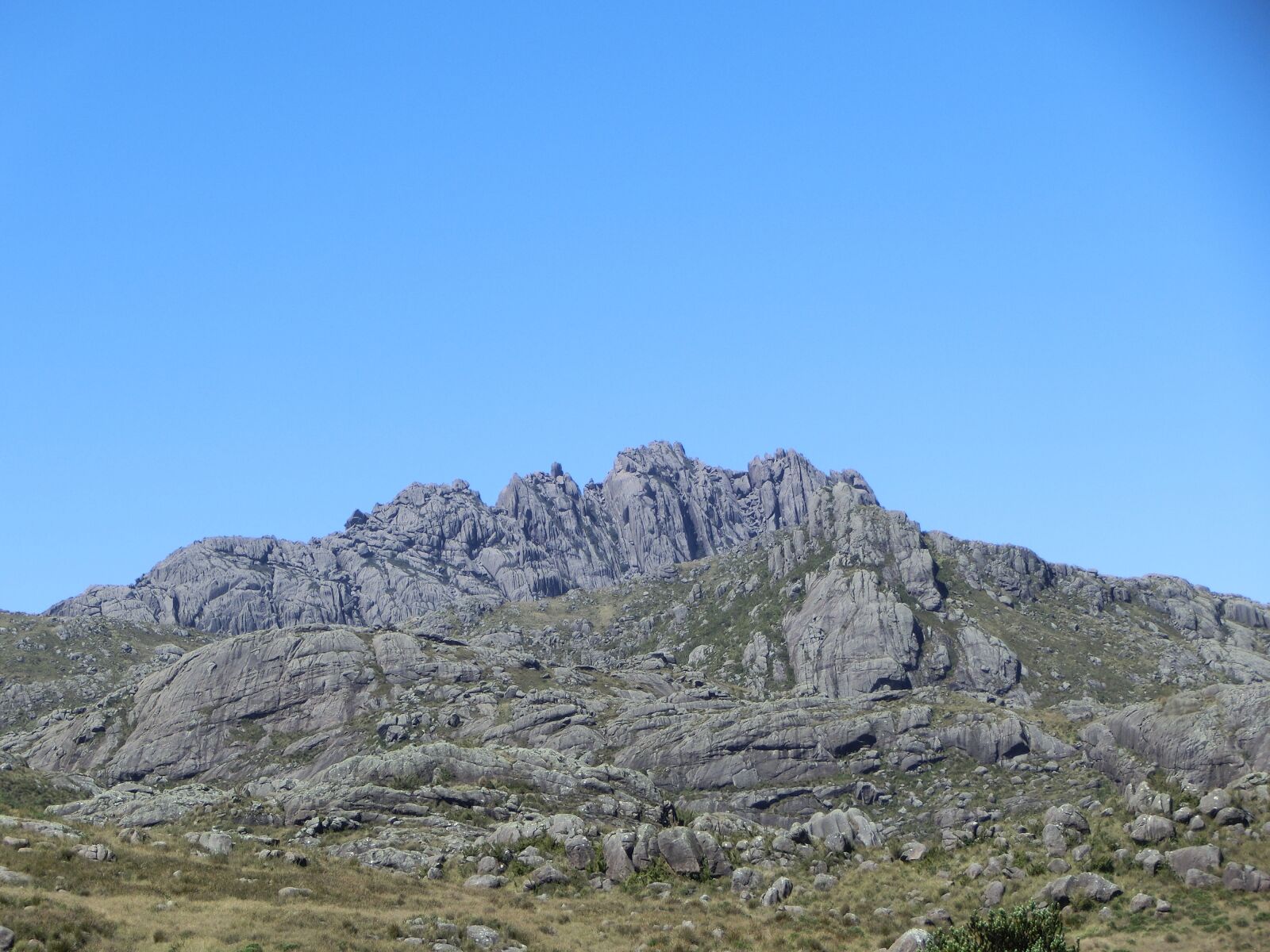 CASIO EX-ZR100 sample photo. Brazil, national park, itatiaia photography
