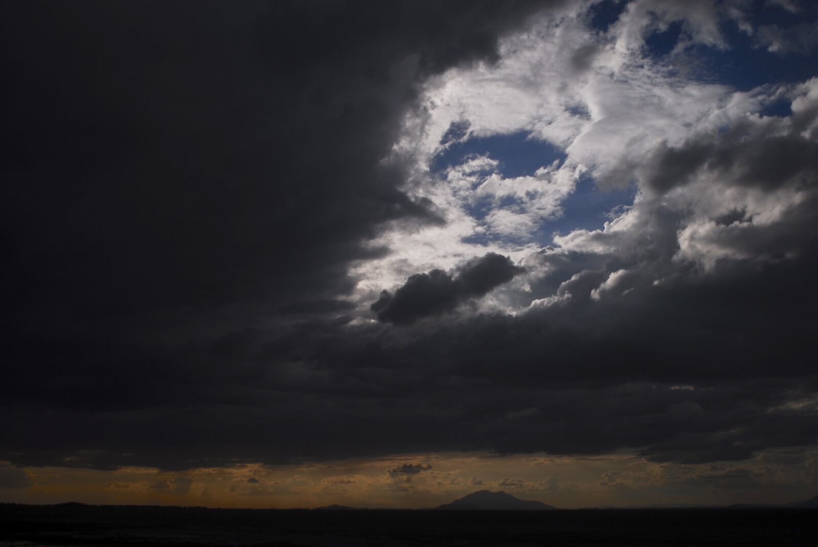 Nikon D200 sample photo. Storm, africa, sky photography