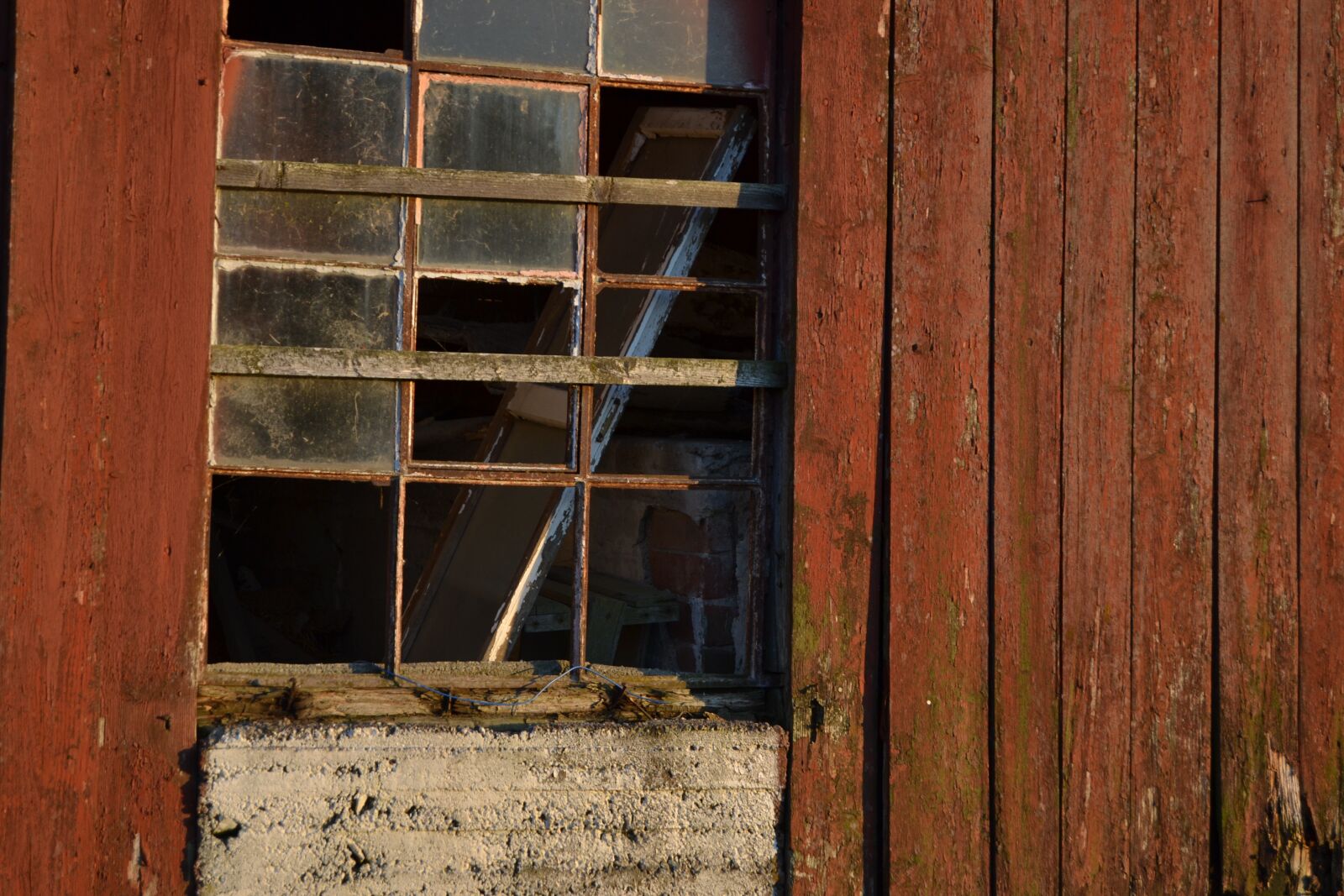 Nikon D3100 sample photo. Old farm, window, wall photography