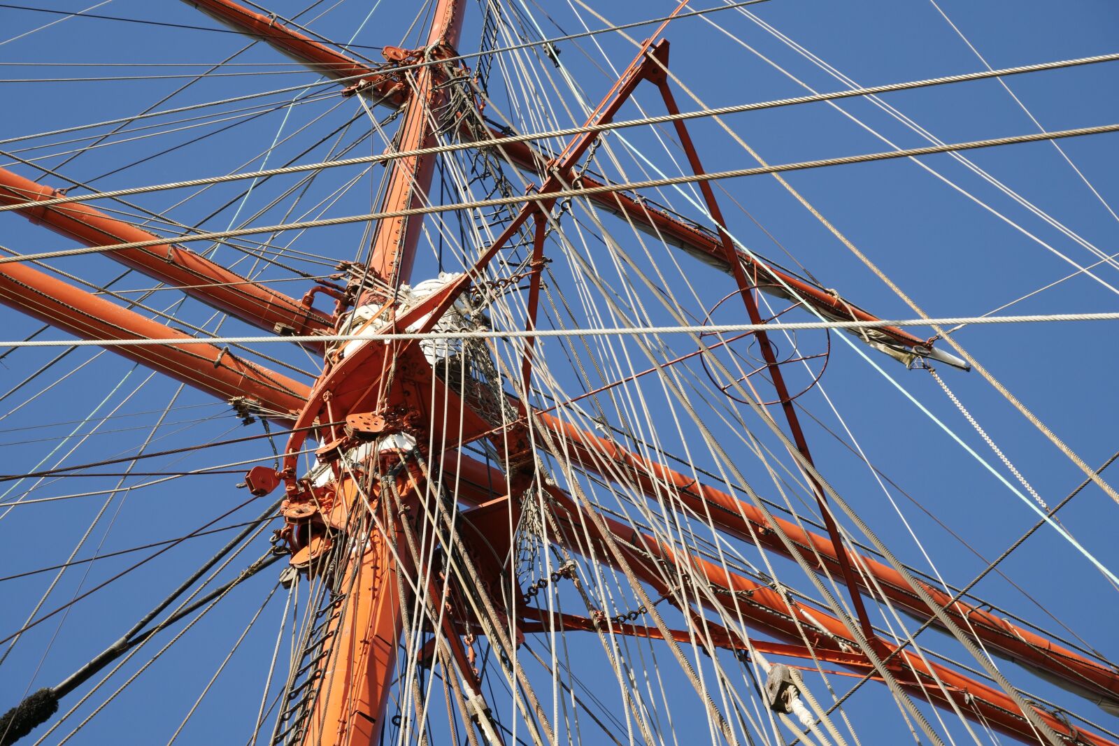 Panasonic Lumix DC-G9 sample photo. Sail training ship sedov photography
