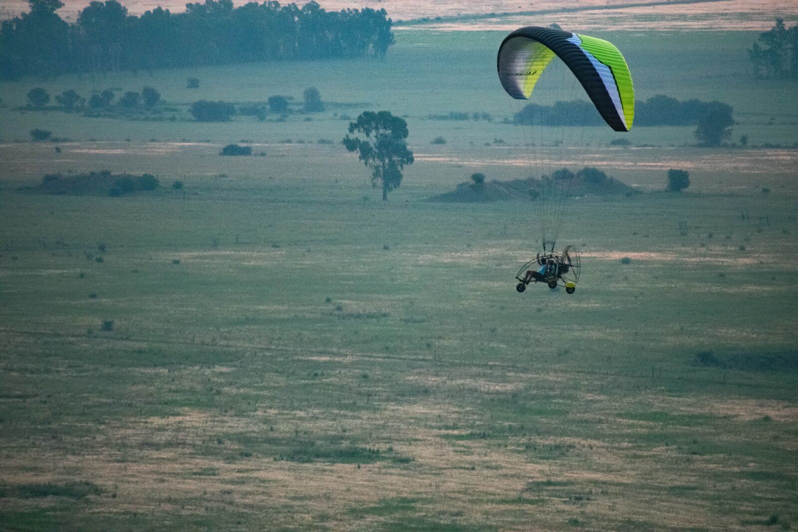 Nikon D3400 sample photo. Paramotor, flight, paragliding photography