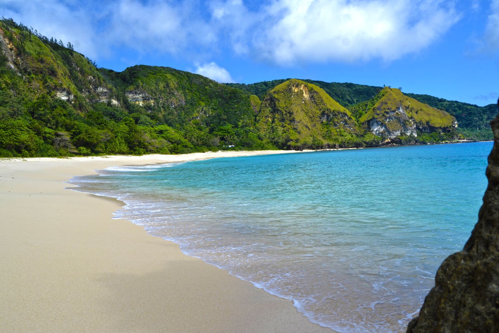 Nikon D3100 sample photo. Beach, travel, sea photography