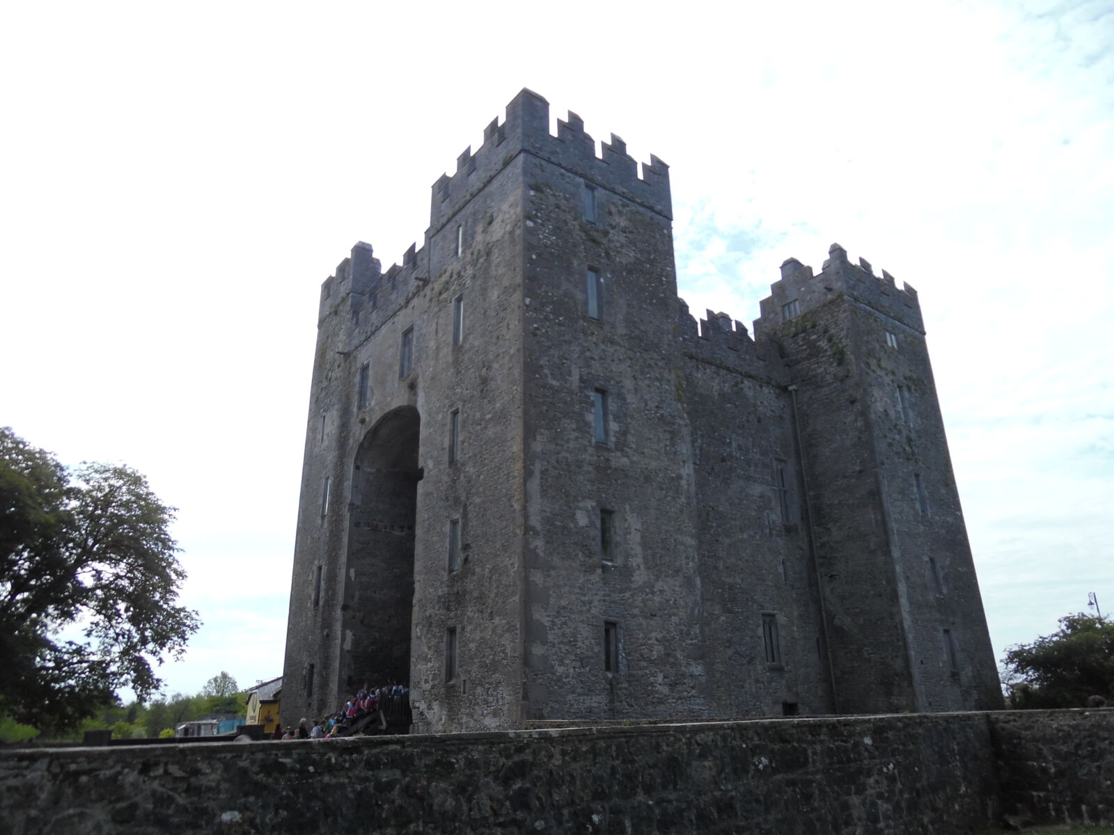 Samsung WB35F/WB36F/WB37F sample photo. Banratty, castle, castle, ireland photography