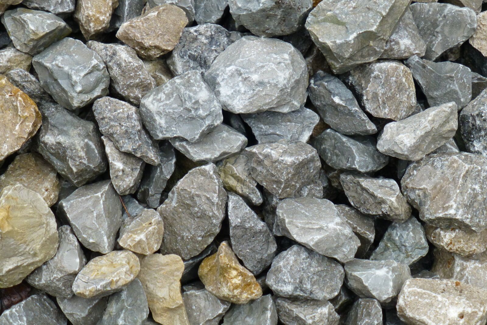 Panasonic DMC-TZ31 sample photo. Stones, nature, cairn photography
