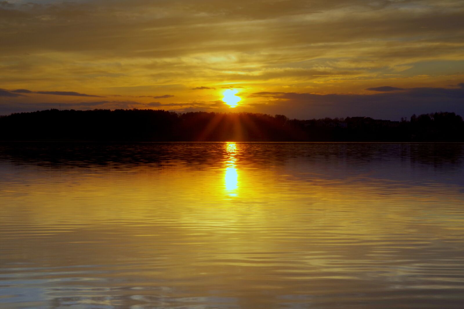 Pentax K-S2 sample photo. Sunset, water, lake photography