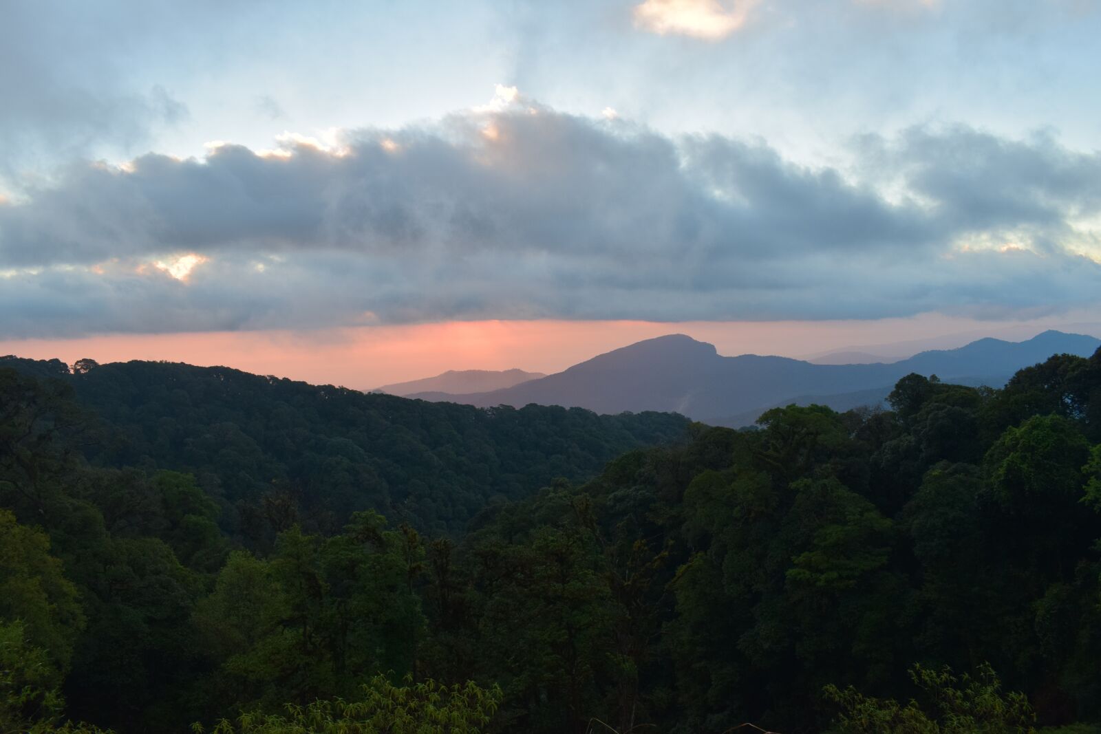 Nikon D3300 sample photo. Mountains, doi hua suea photography