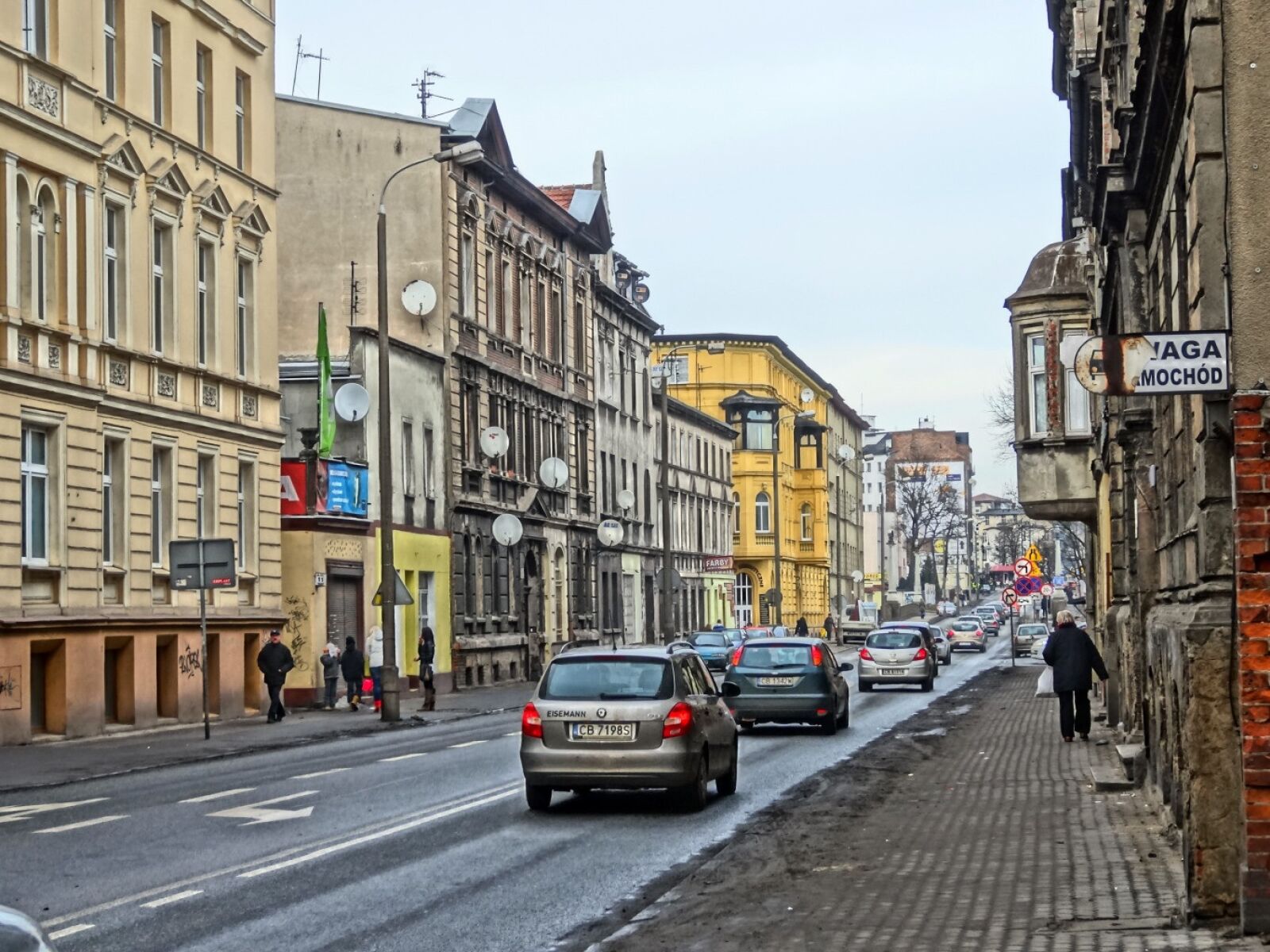 Sony Cyber-shot DSC-HX20V sample photo. Jadwigi street, bydgoszcz, road photography