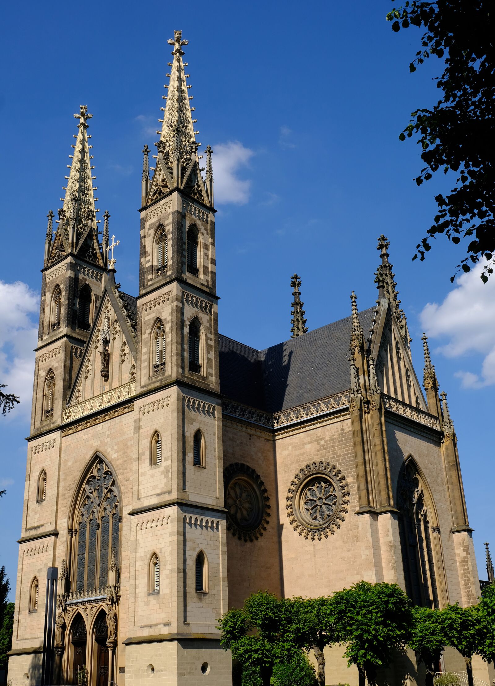 Fujifilm X-T20 sample photo. Church, appolinaris church, remagen photography