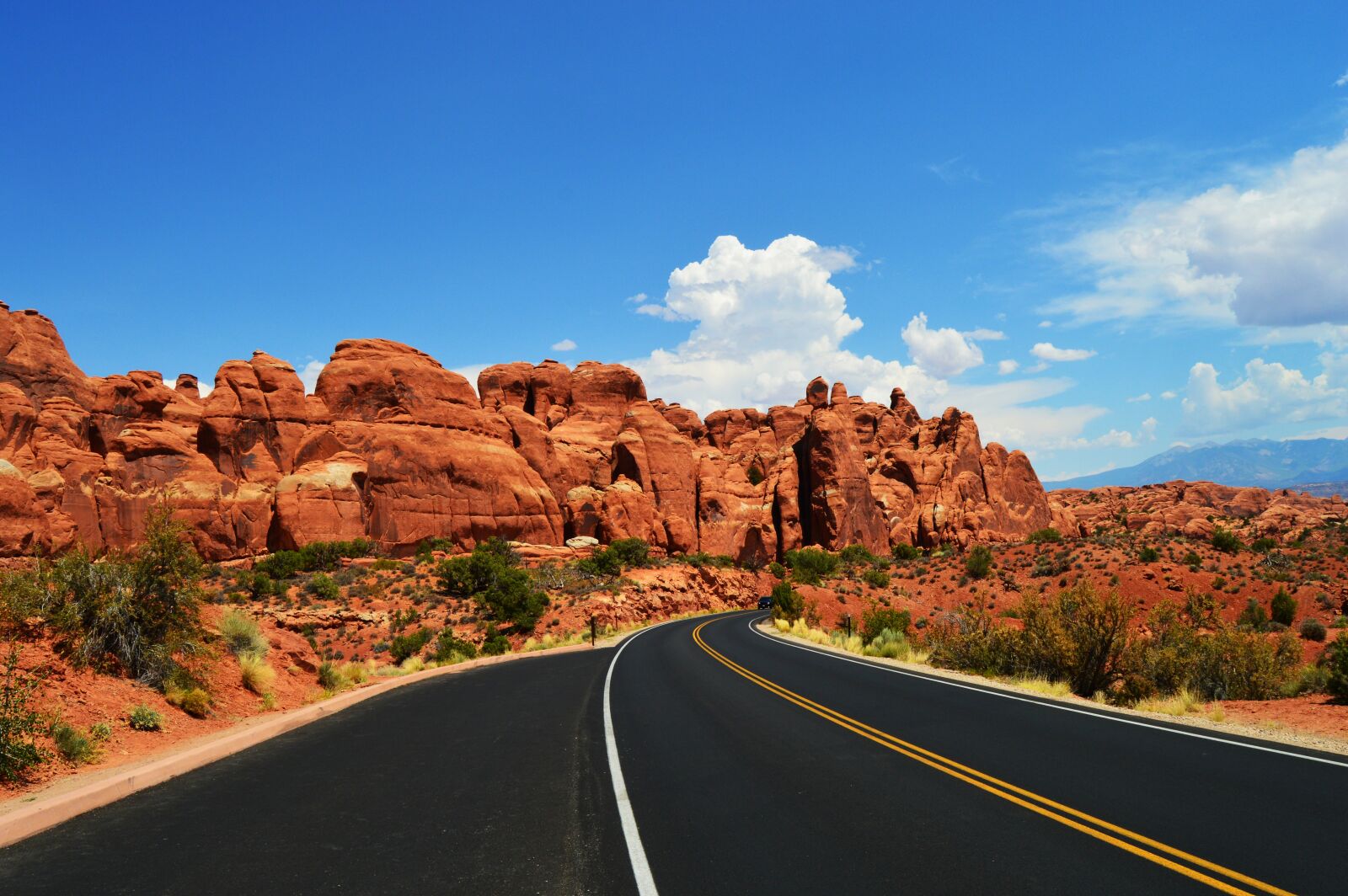 Nikon D3200 sample photo. Stone arches national park photography