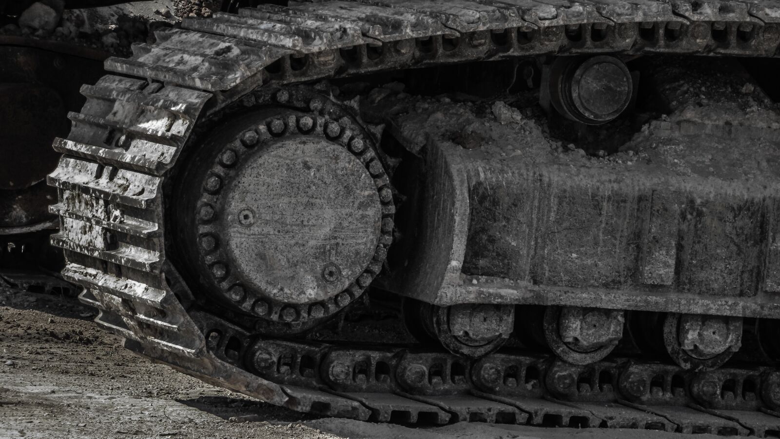 Canon PowerShot SX400 IS sample photo. Caterpillar, heavy machine, vehicle photography
