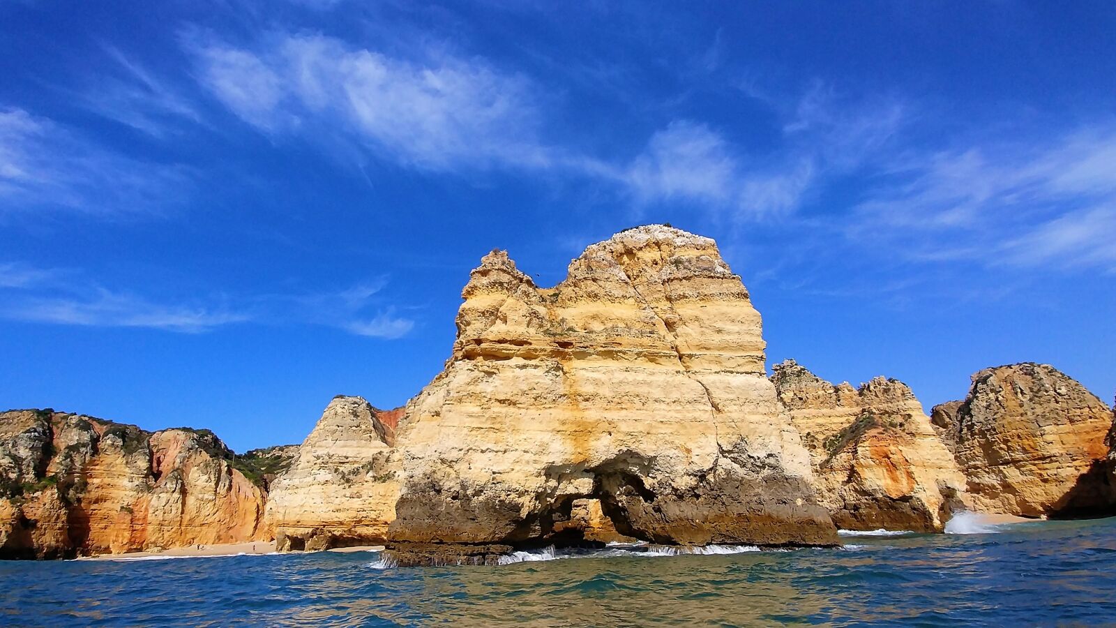 LG G6 sample photo. Portugal, lagos, sea photography