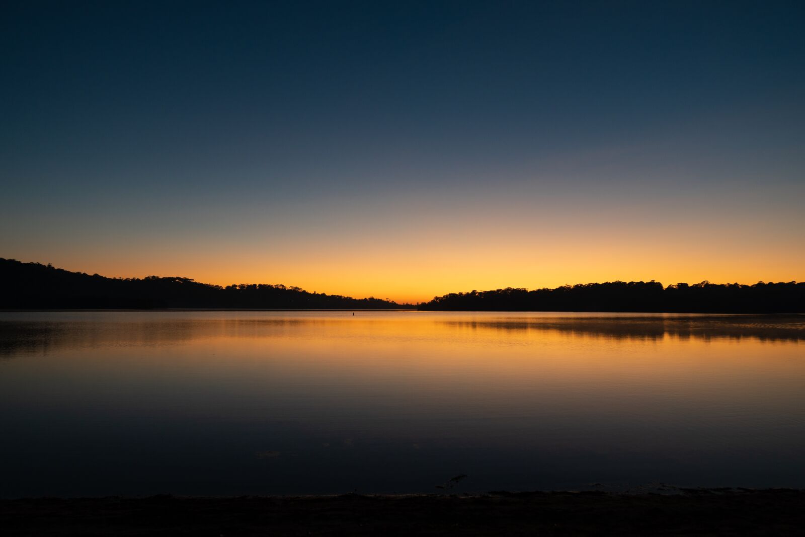 Sony a6300 sample photo. Sunrise, lagoon, lake photography