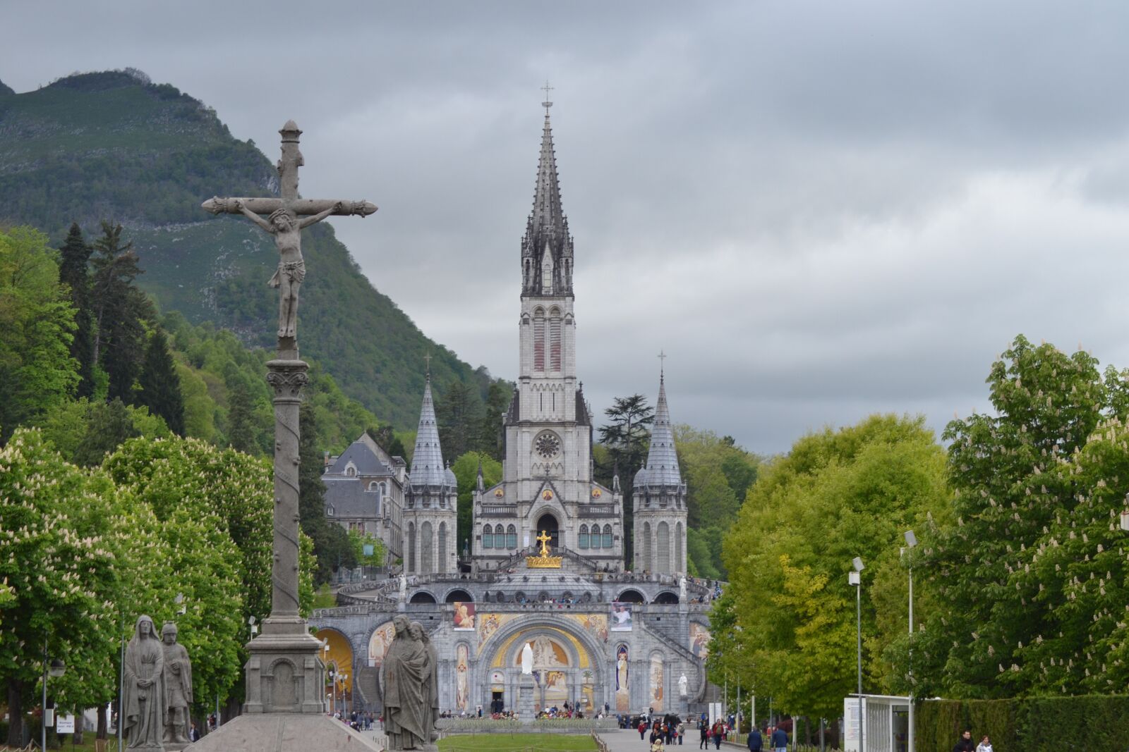 Nikon D3100 sample photo. Church, building, sanctuary photography