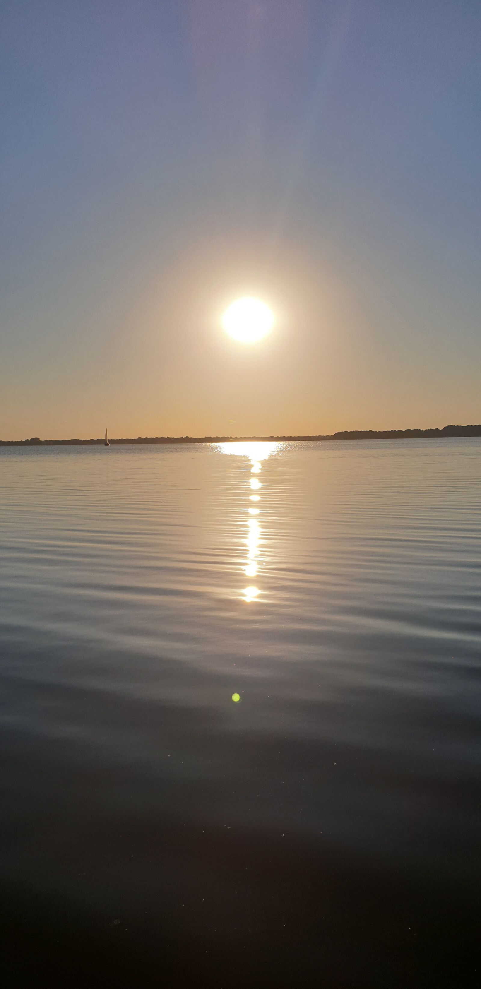 Samsung Galaxy S9+ sample photo. Lake, the sun, nature photography