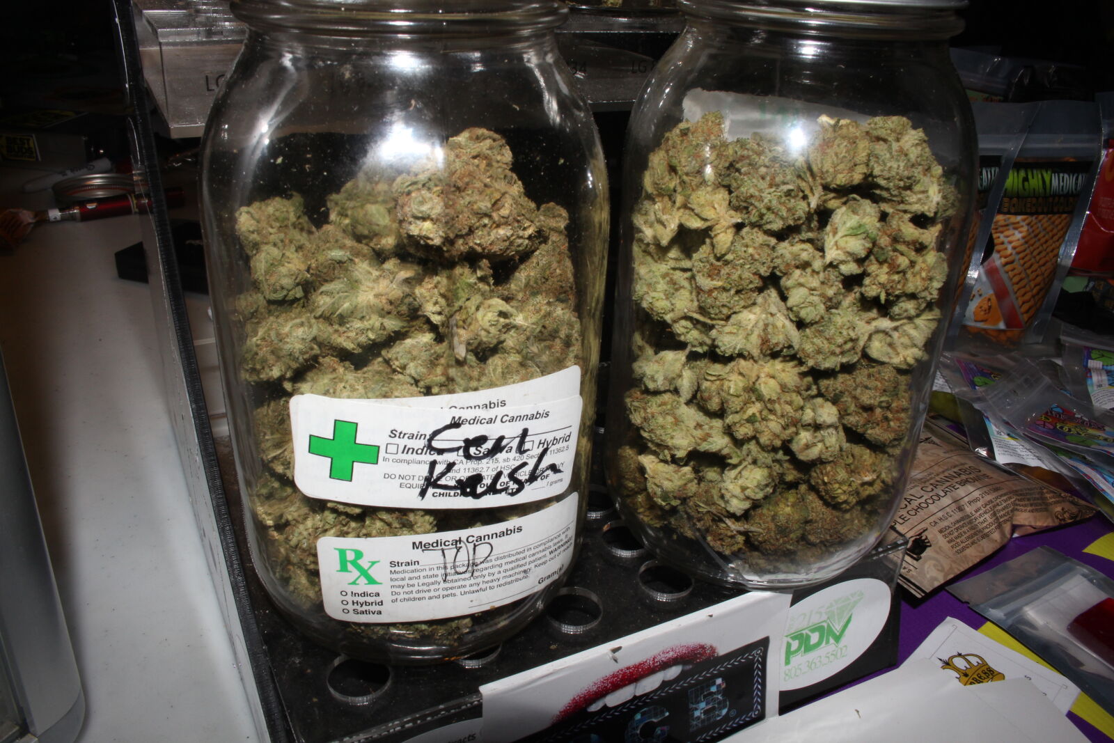 Canon EOS 700D (EOS Rebel T5i / EOS Kiss X7i) sample photo. 420, bud, cannabis, close photography