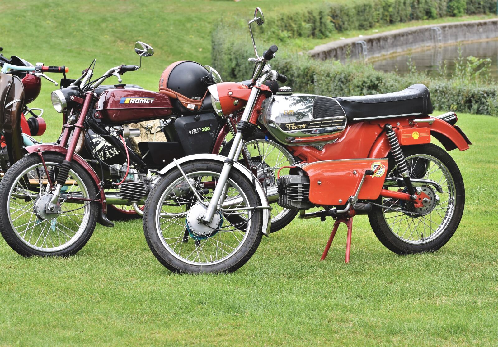 Nikon D7200 sample photo. Motorcycle, moped, classic photography