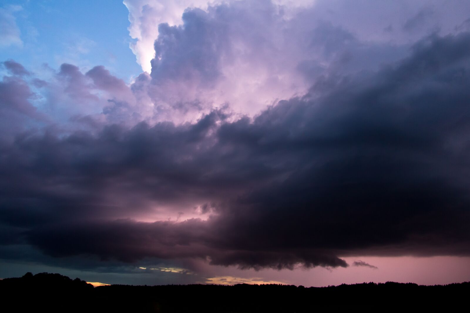 Canon EF-S 17-85mm F4-5.6 IS USM sample photo. Flash, thunderstorm, a thunderstorm photography