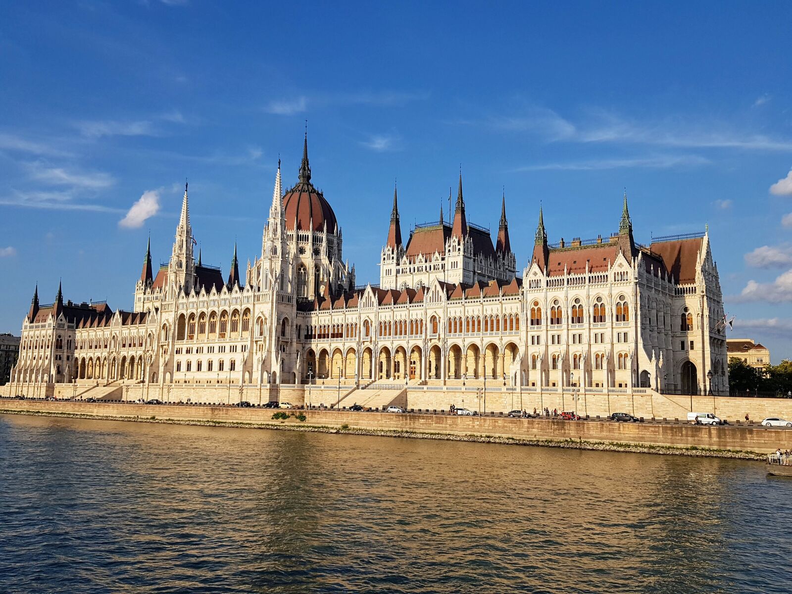 Samsung Galaxy S7 sample photo. Budapest, parliament, hungary photography