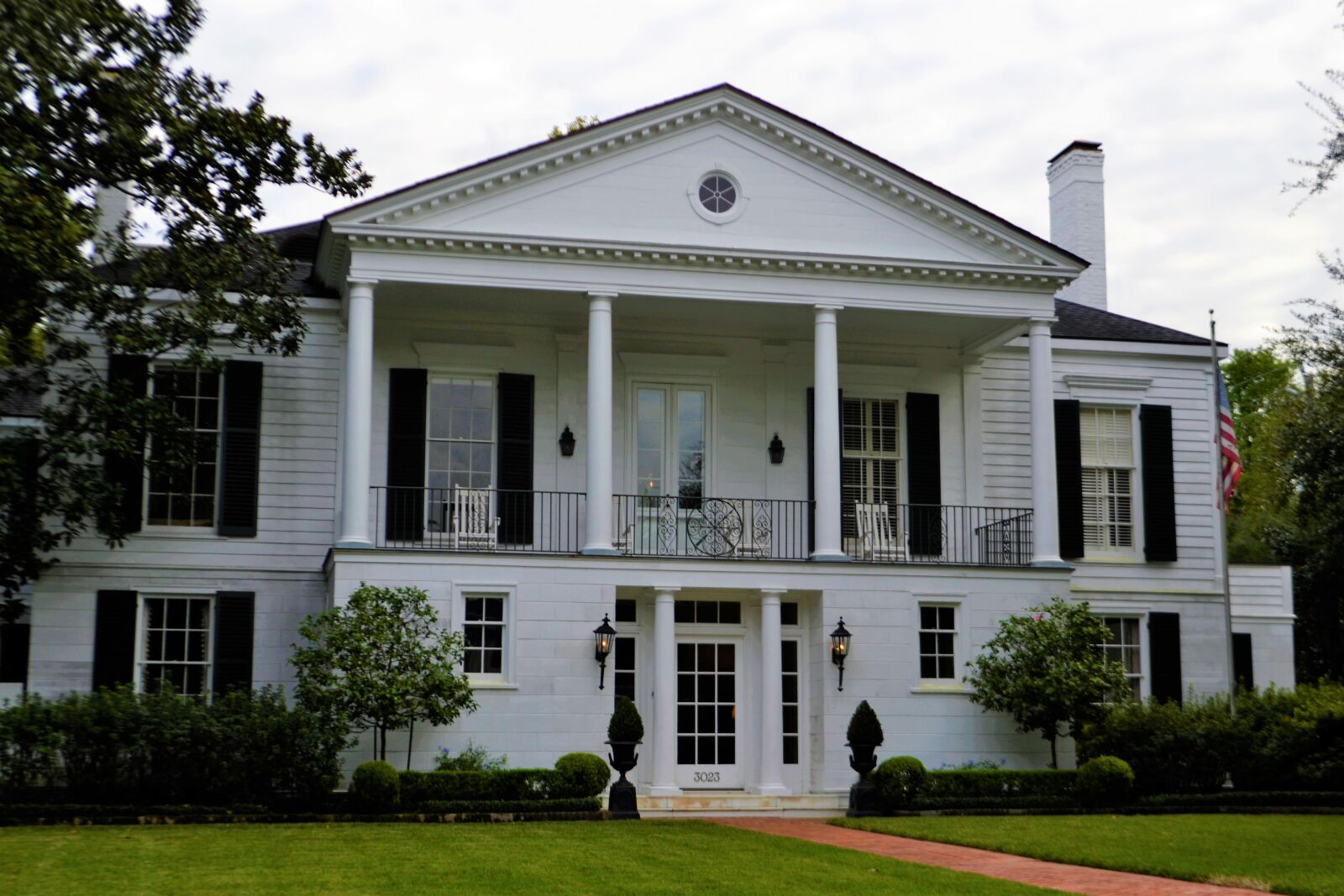 Nikon D3100 sample photo. River oak home, houston photography