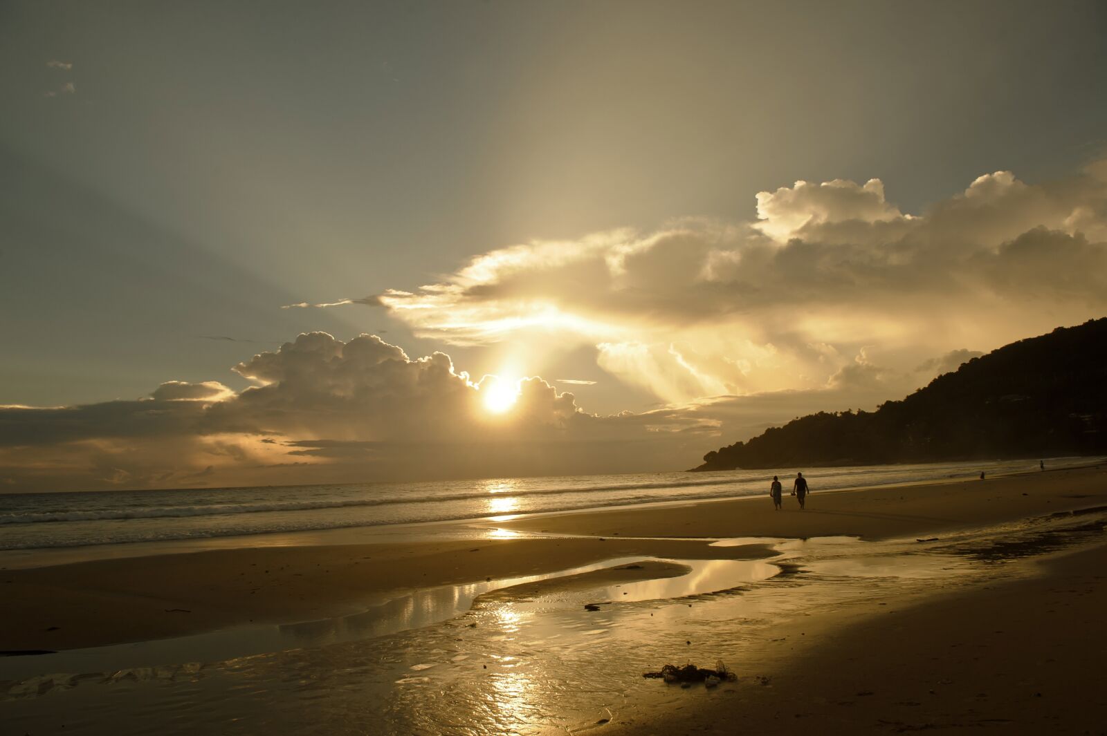 Nikon D3S sample photo. Sky, glow, sunset photography