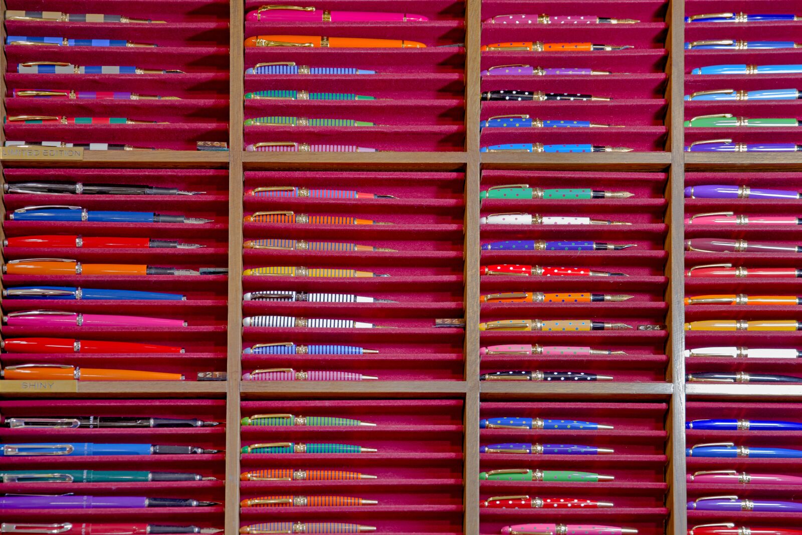 Pentax K-1 Mark II sample photo. Pen, fountain pen, ballpoint photography