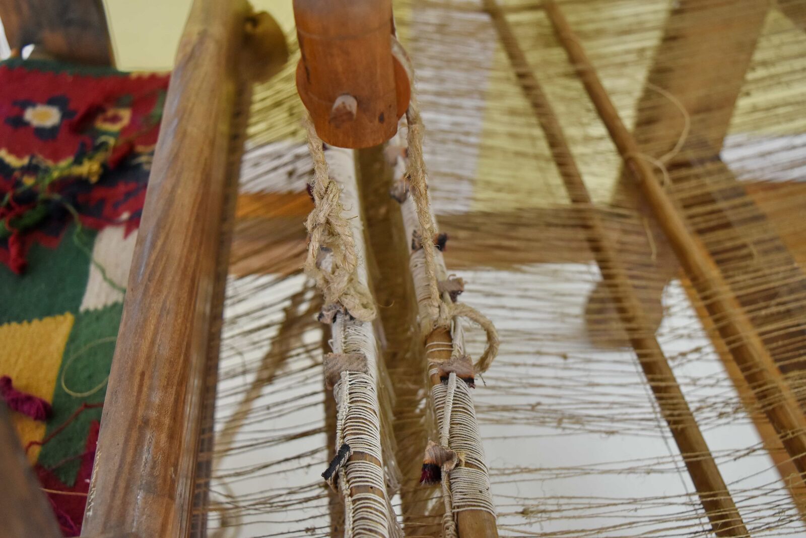 Nikon D5500 sample photo. Museum, old, rope, wood photography