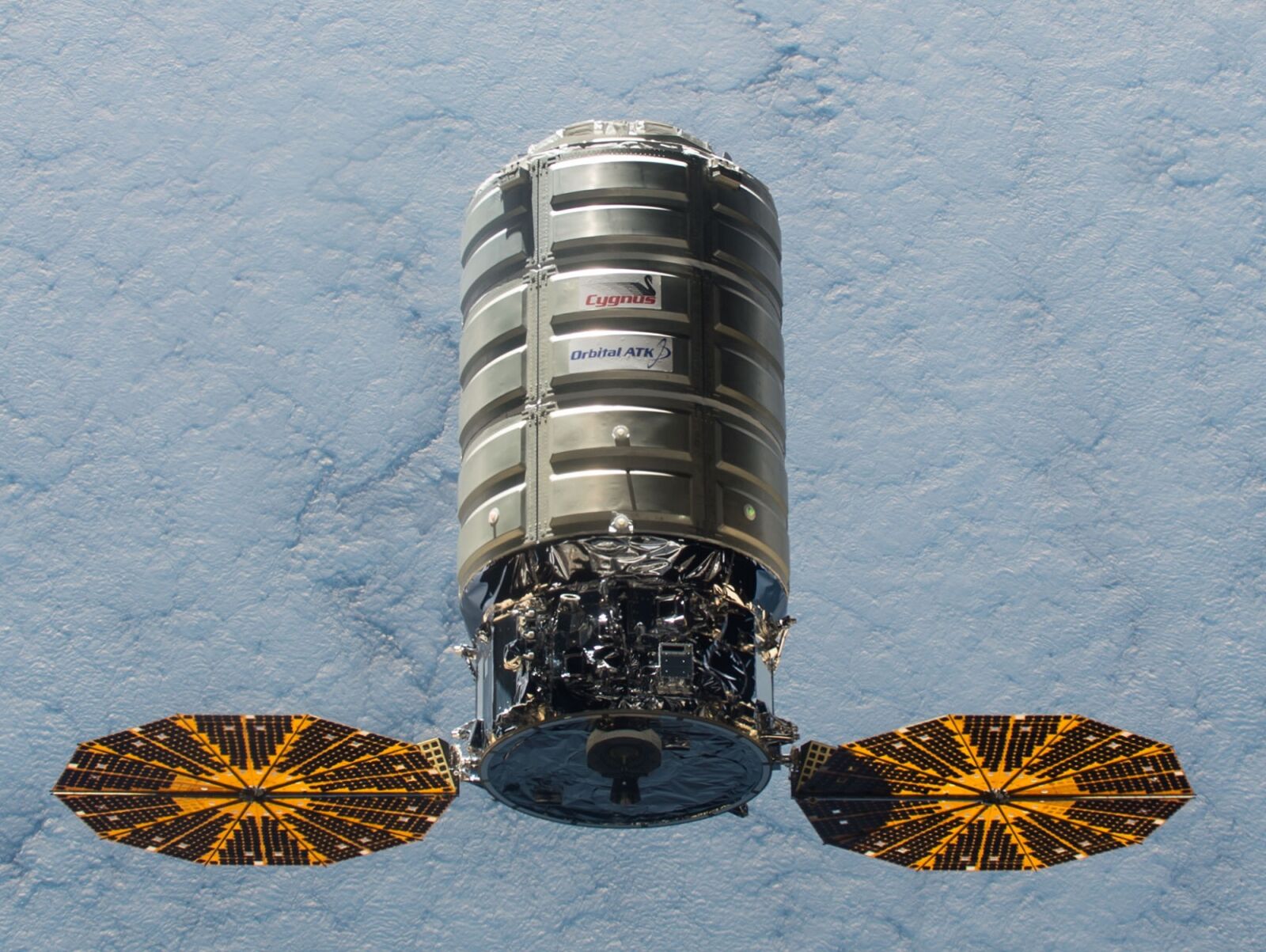 Nikon D4 sample photo. Spacecraft, cygnus 5, international photography