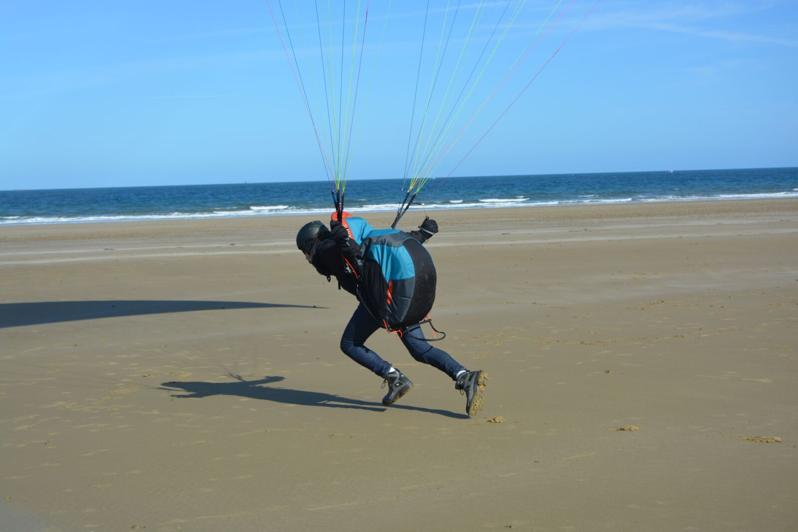 Nikon D5200 sample photo. Paraglider court, harness the photography