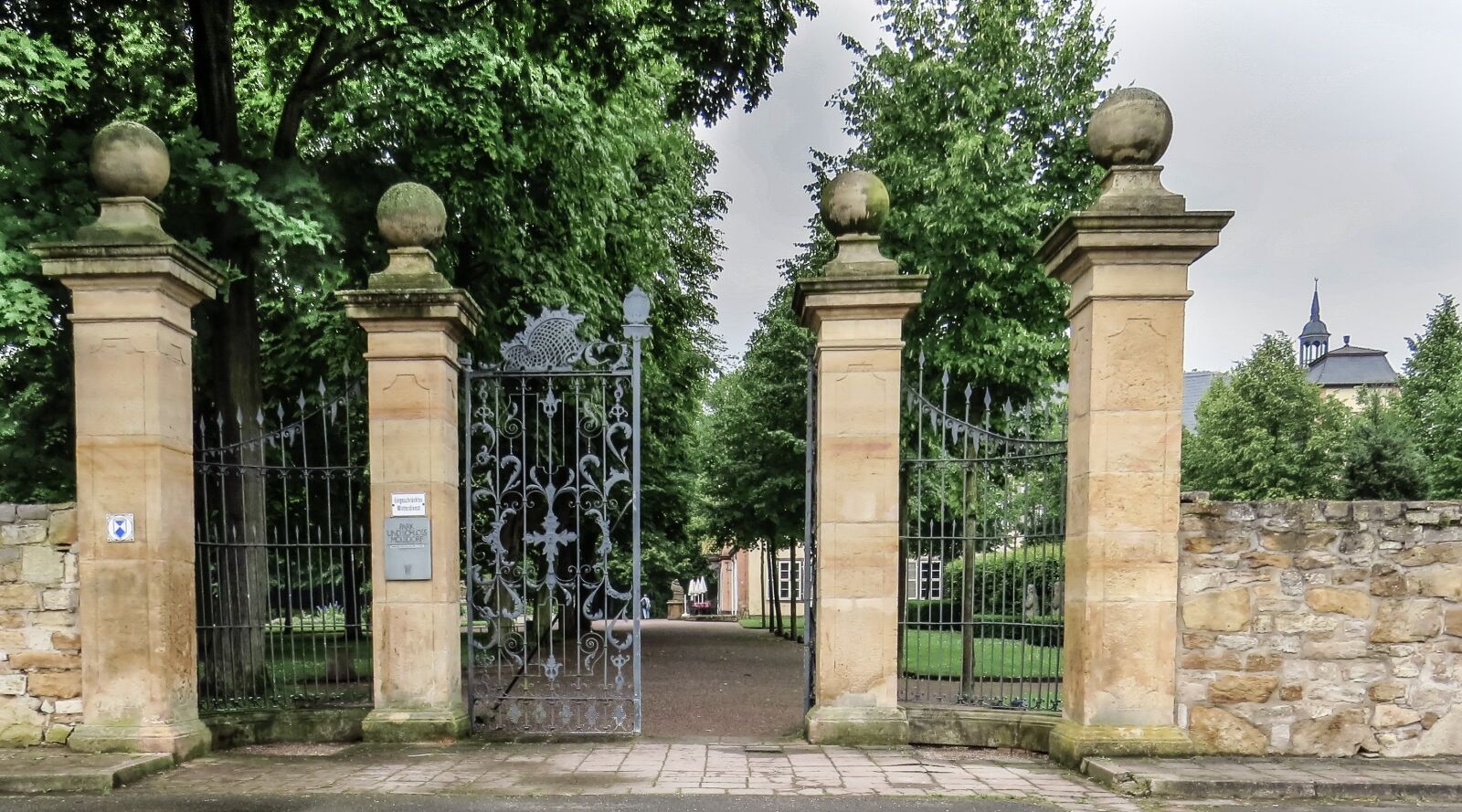 Canon PowerShot SX50 HS sample photo. Goal, garden gate, wrought photography