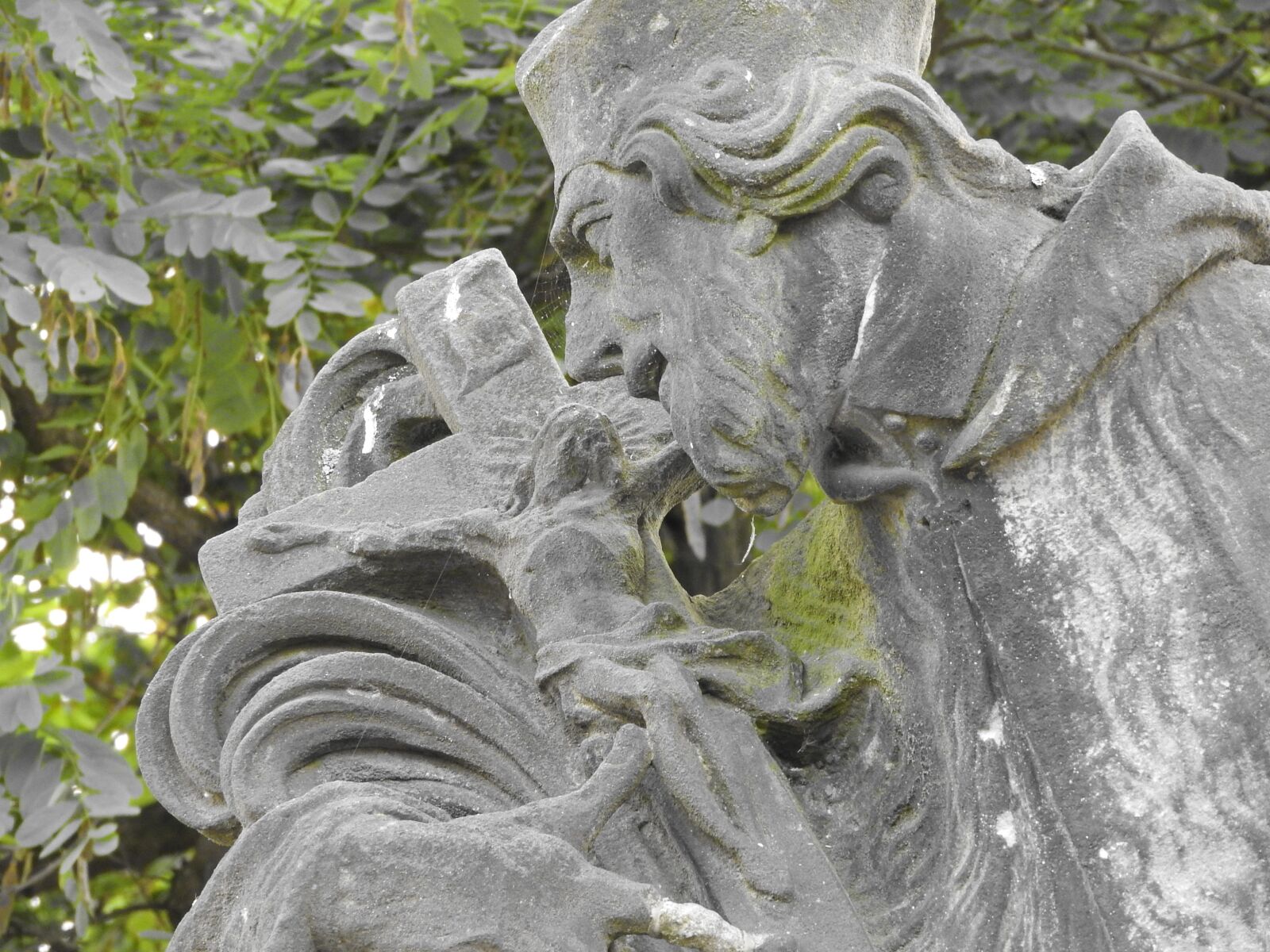 Nikon Coolpix P610 sample photo. Statue, stone, monument photography