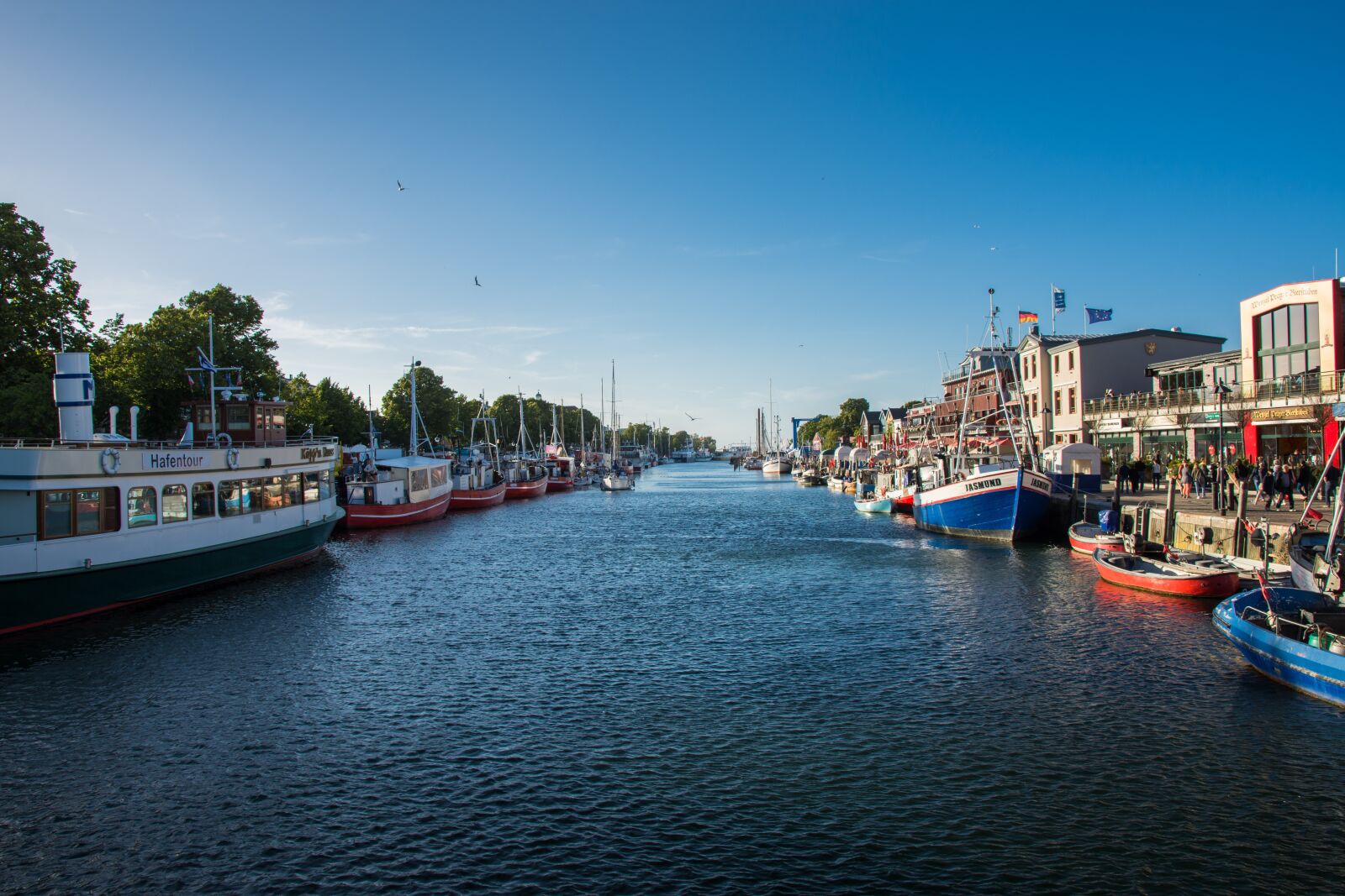 Nikon D7200 sample photo. Warnem nde, warnow channel photography