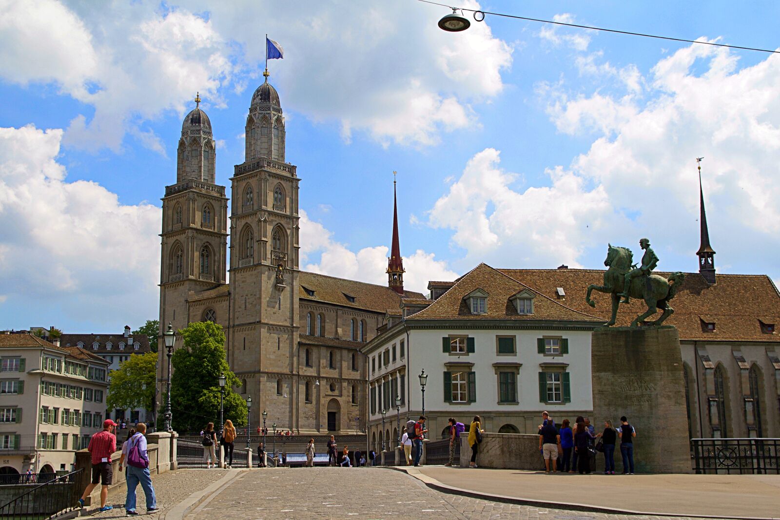 Canon EOS 600D (Rebel EOS T3i / EOS Kiss X5) sample photo. Zurich, switzerland, grossmünster photography