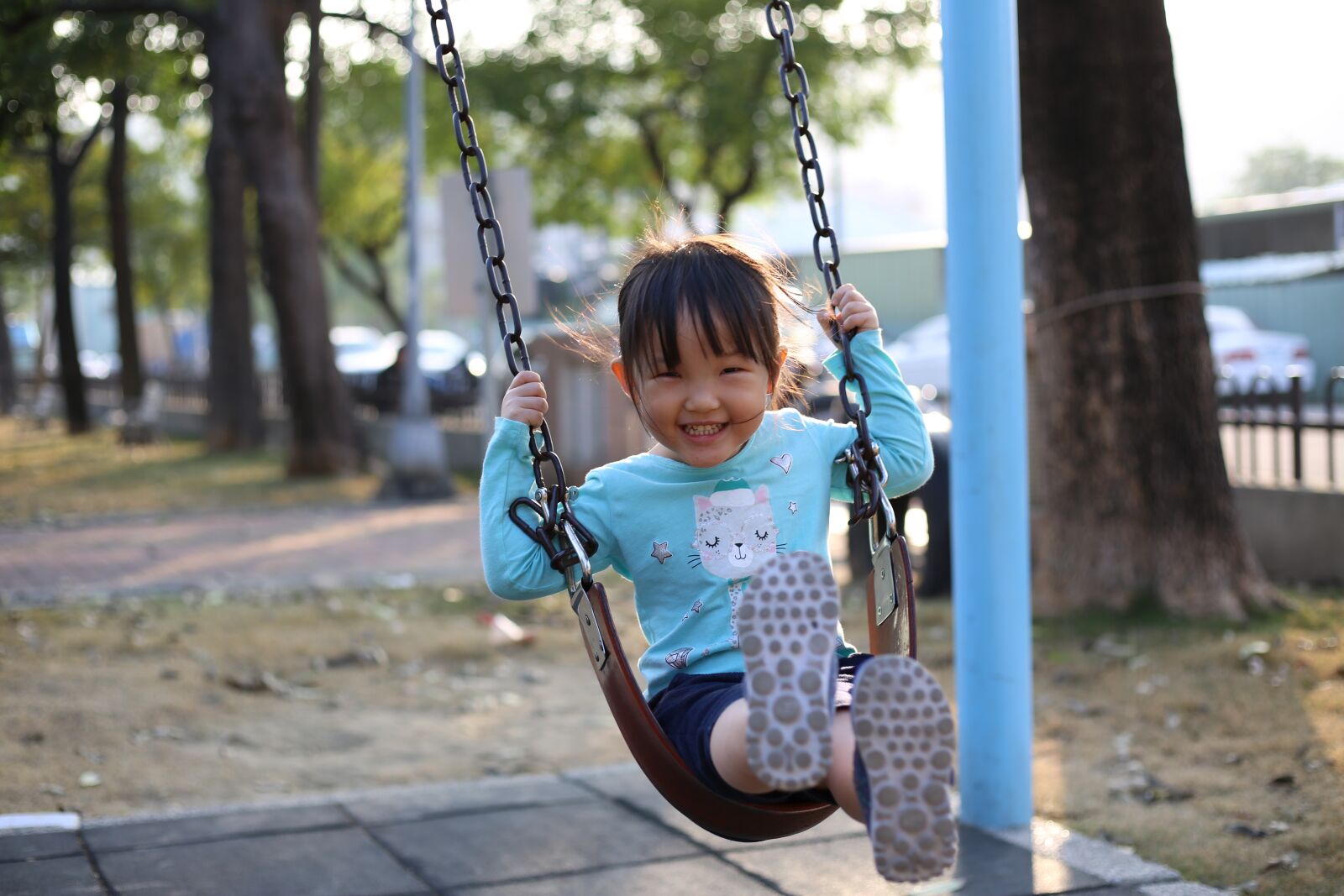 Canon EOS 5D Mark III sample photo. Child, pleasure, outdoor photography