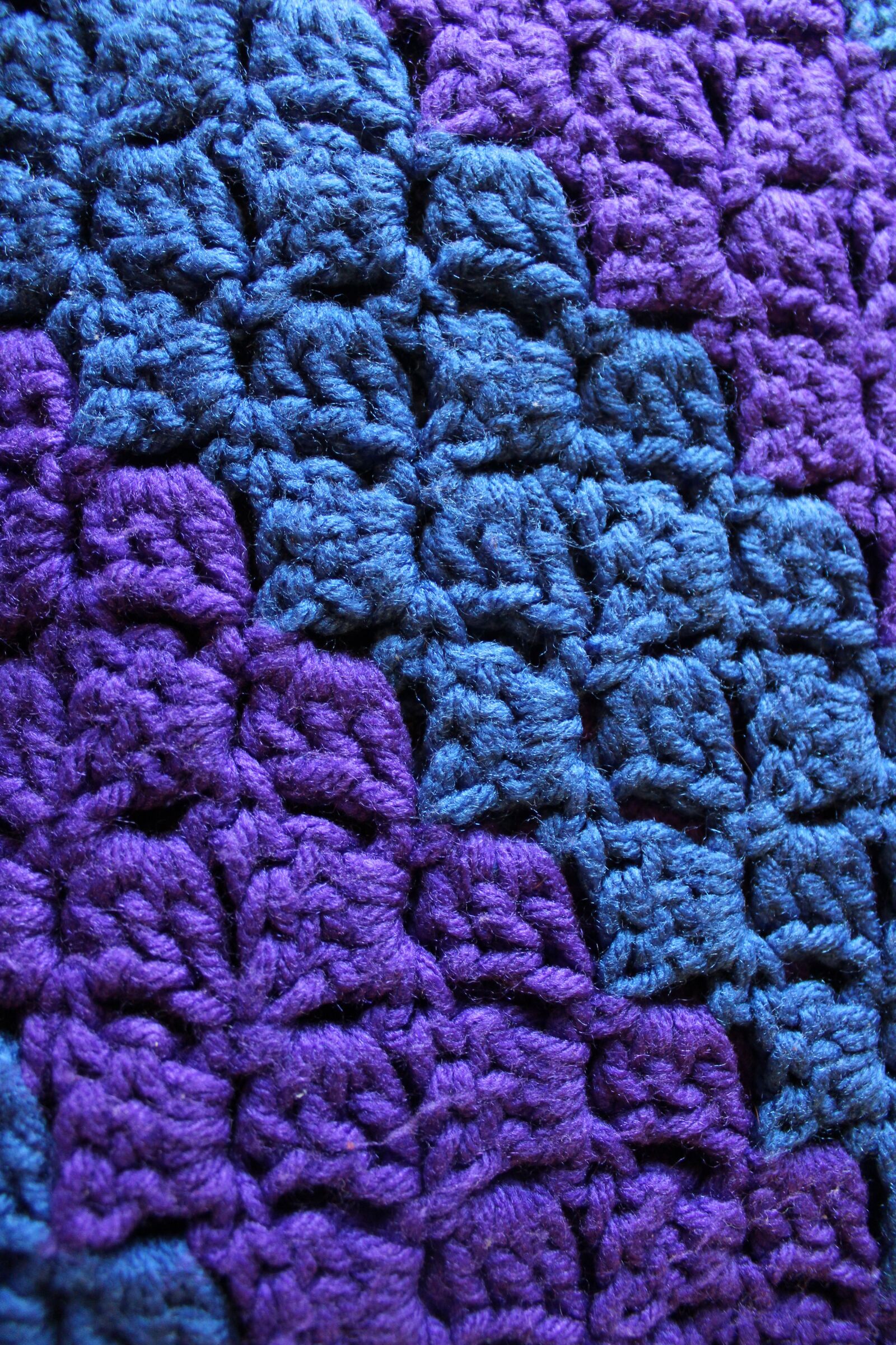 Canon EOS 1300D (EOS Rebel T6 / EOS Kiss X80) sample photo. Fabric, crochet, pattern photography