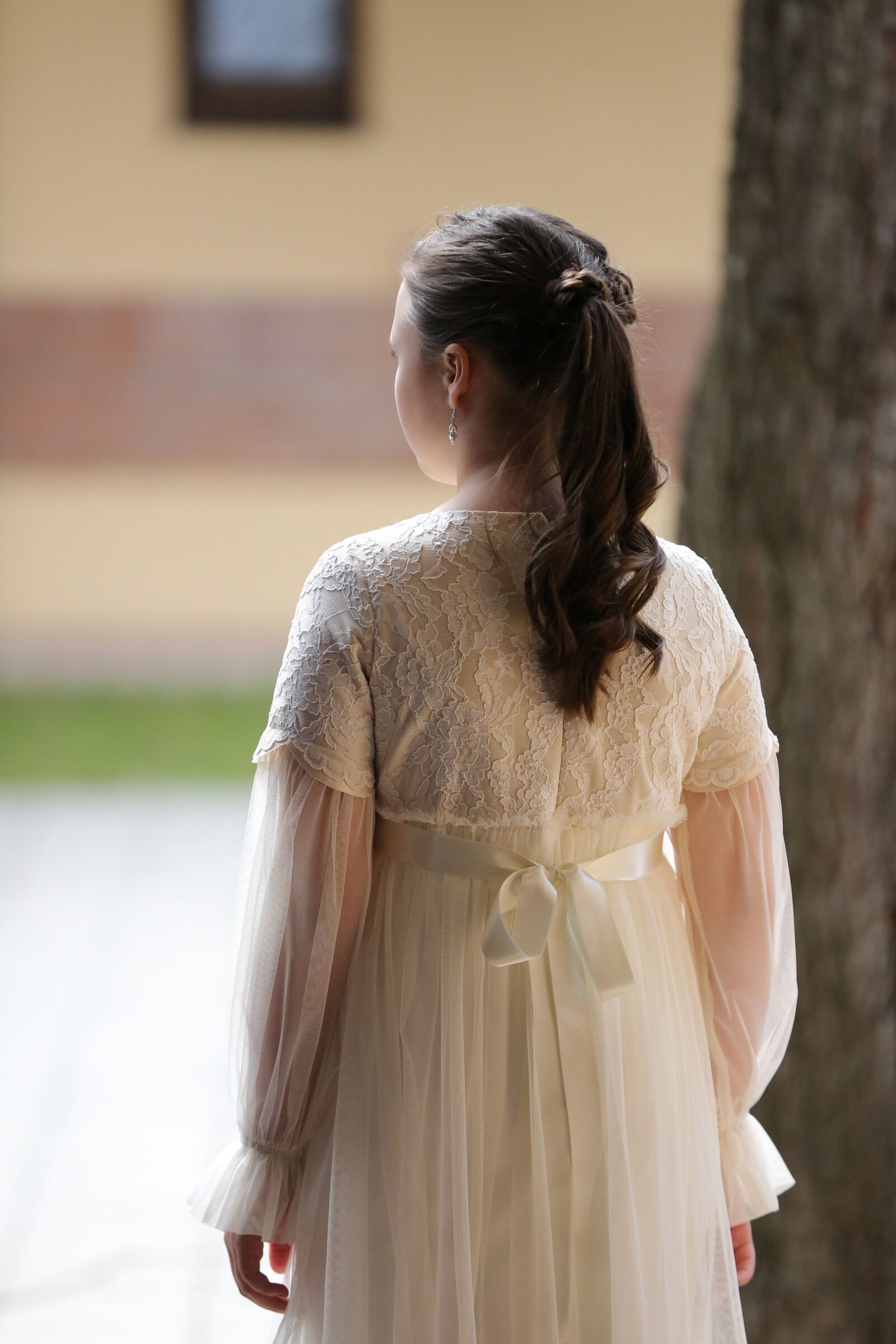 Canon EOS 5D Mark III sample photo. Princess, dress, pretty girl photography