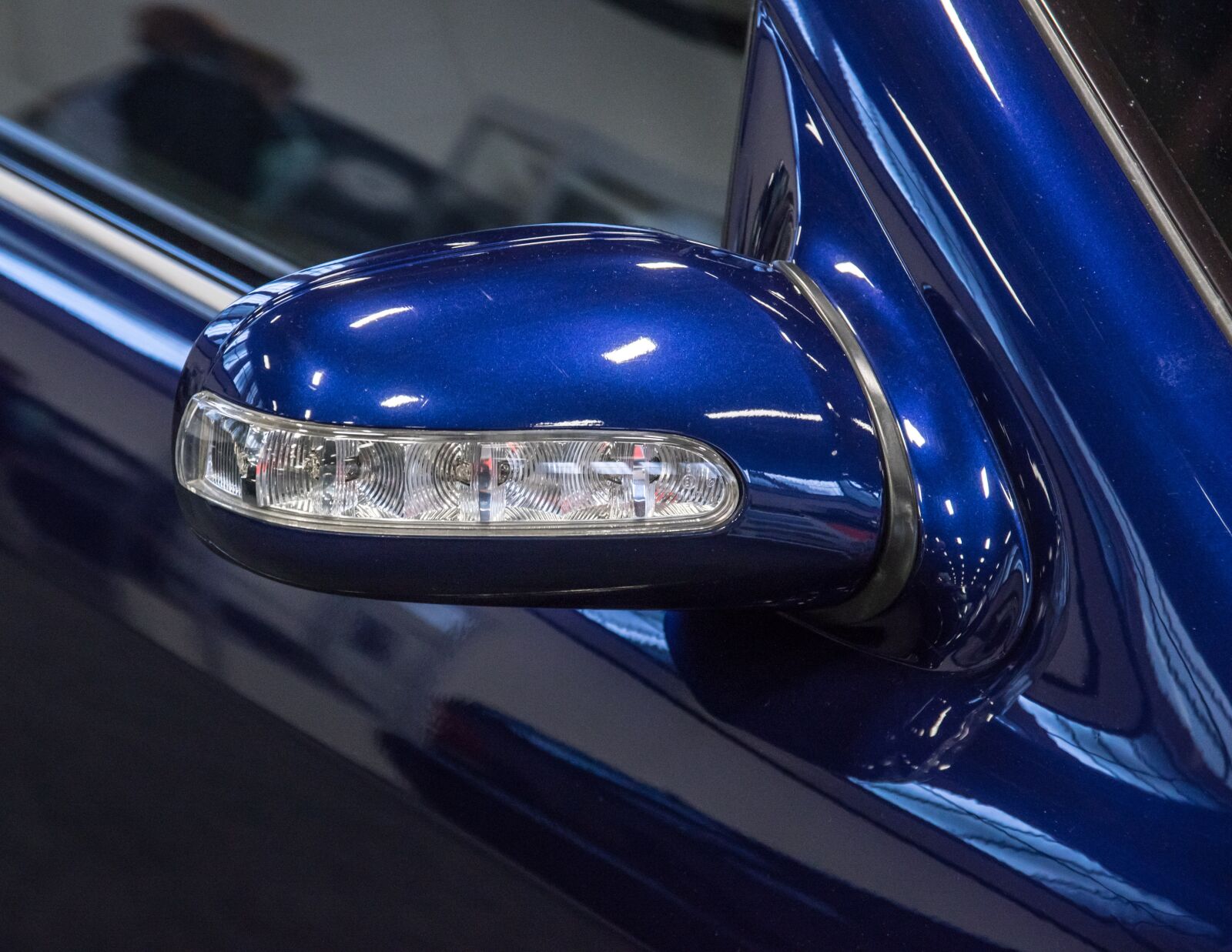 Pentax K-3 sample photo. Mercedes, mirror turn signal photography
