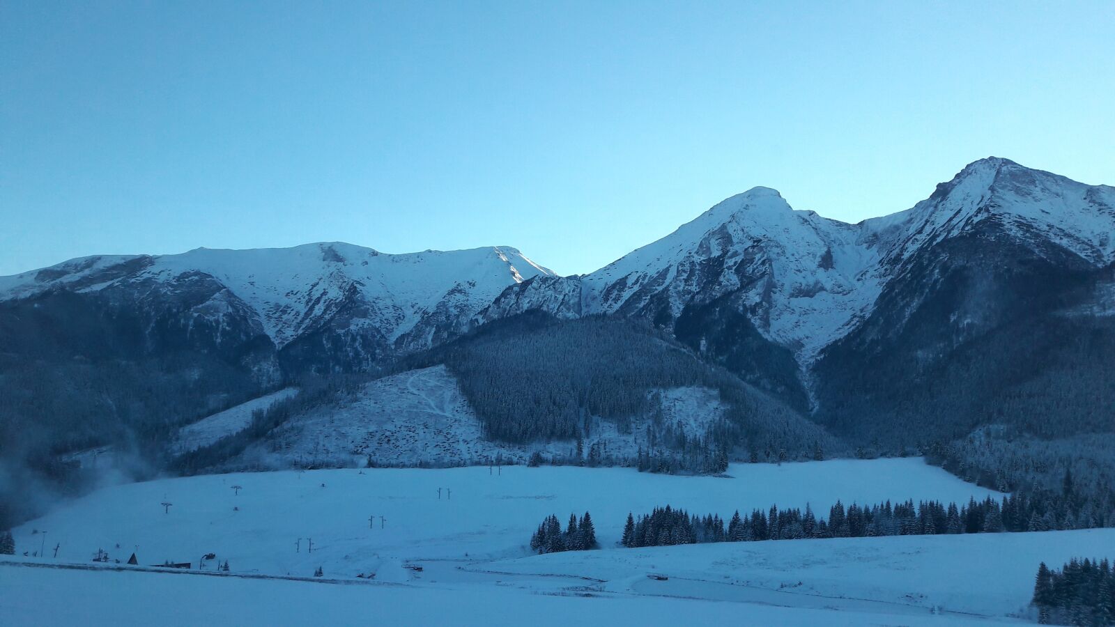 Samsung Galaxy A5(2016) sample photo. Snowy mountain, slovakia, snow photography