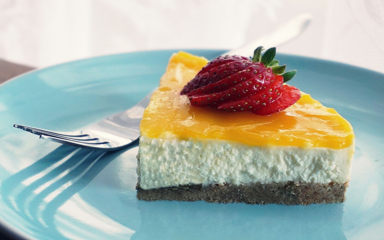 Sony a6000 sample photo. Cheesecake, dessert, food photography