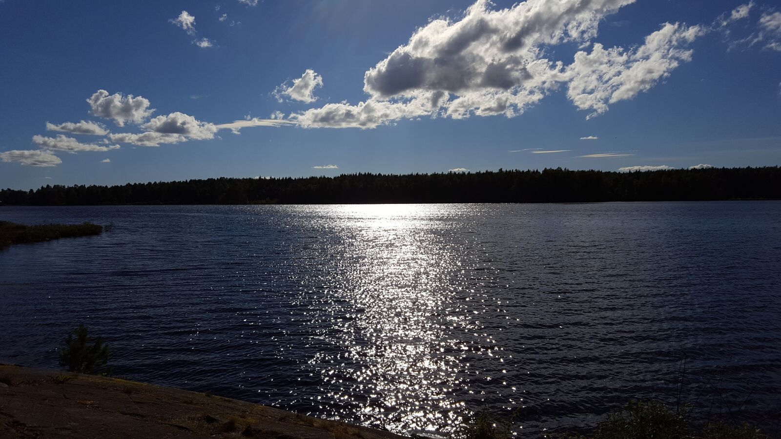 Samsung Galaxy S6 sample photo. Lake, sky blue, water photography