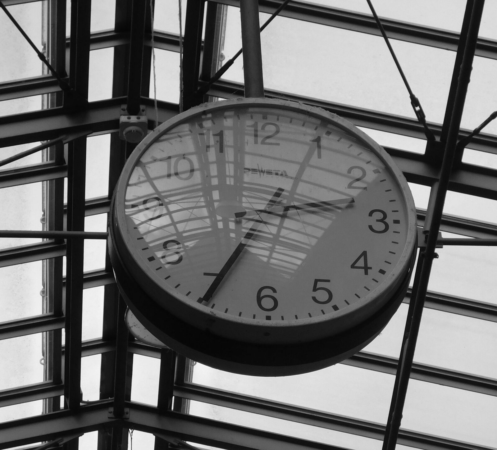 Nikon Coolpix L840 sample photo. Clock, black and white photography