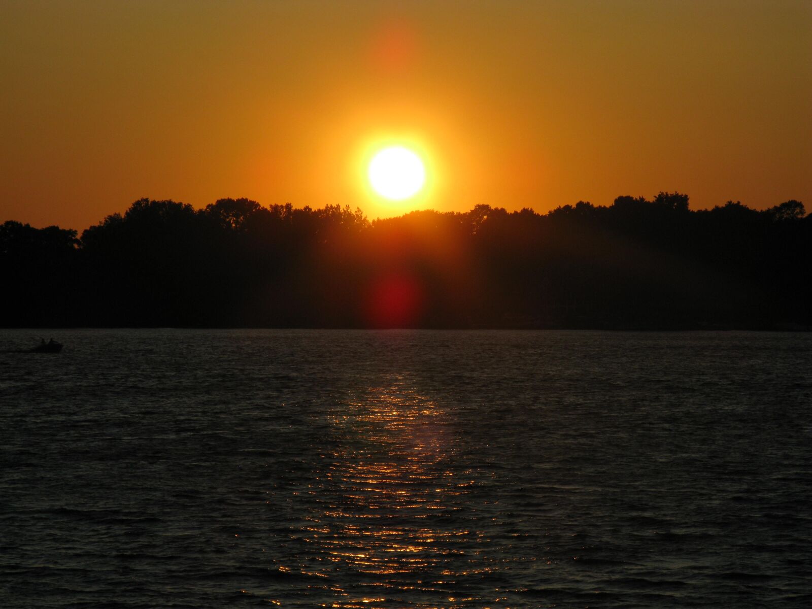 Canon POWERSHOT A650 IS sample photo. Sunset, water, minnesota photography