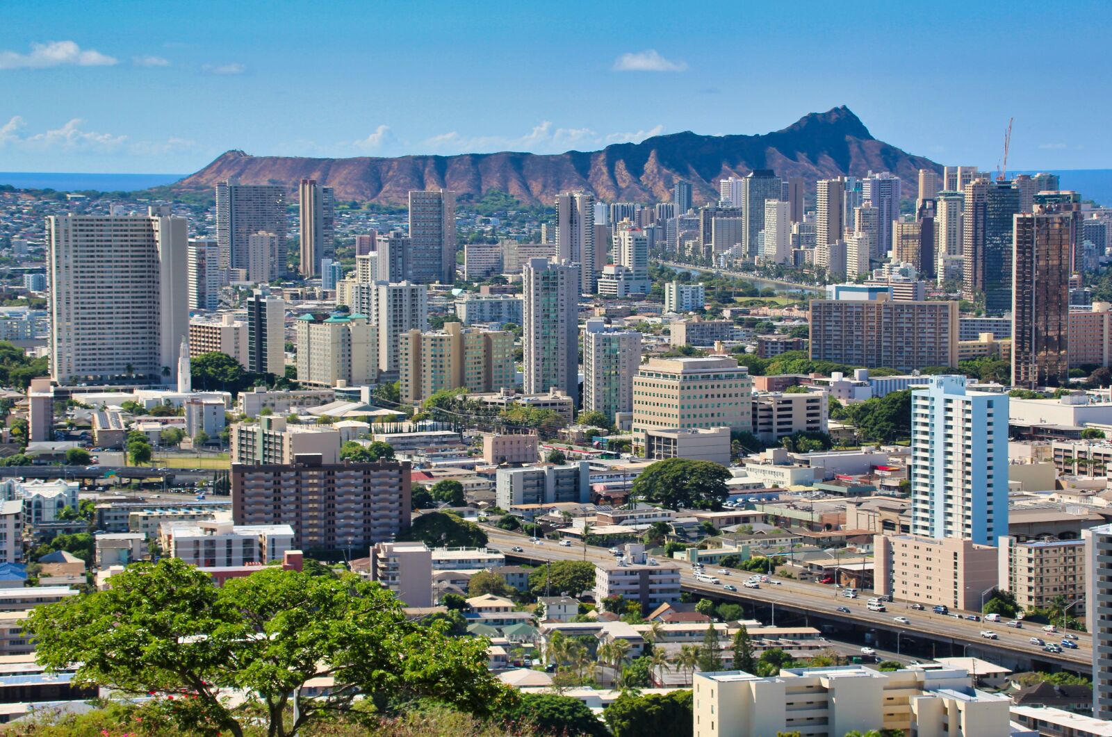 Canon EOS 1200D (EOS Rebel T5 / EOS Kiss X70 / EOS Hi) sample photo. Diamond head, volcano, crater photography
