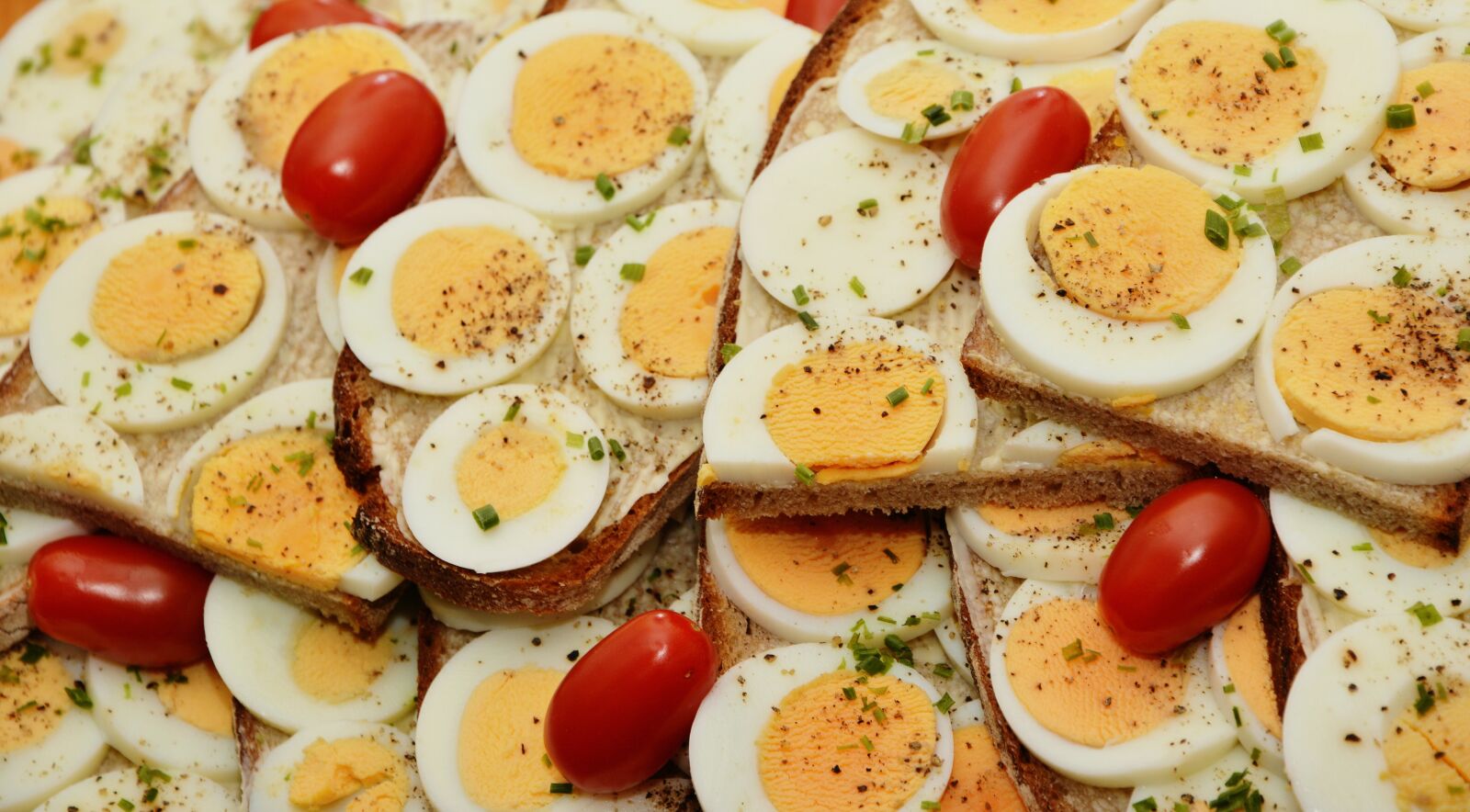 Nikon D5200 sample photo. Egg sandwich, egg, bread photography