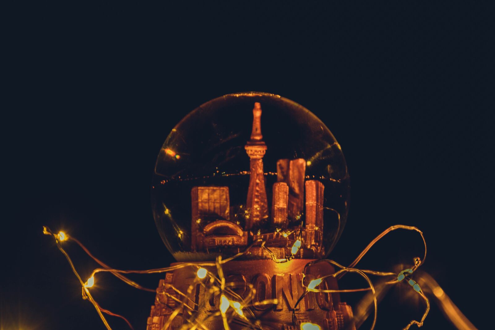 Nikon D7200 sample photo. Snow globe, toronto, cntower photography