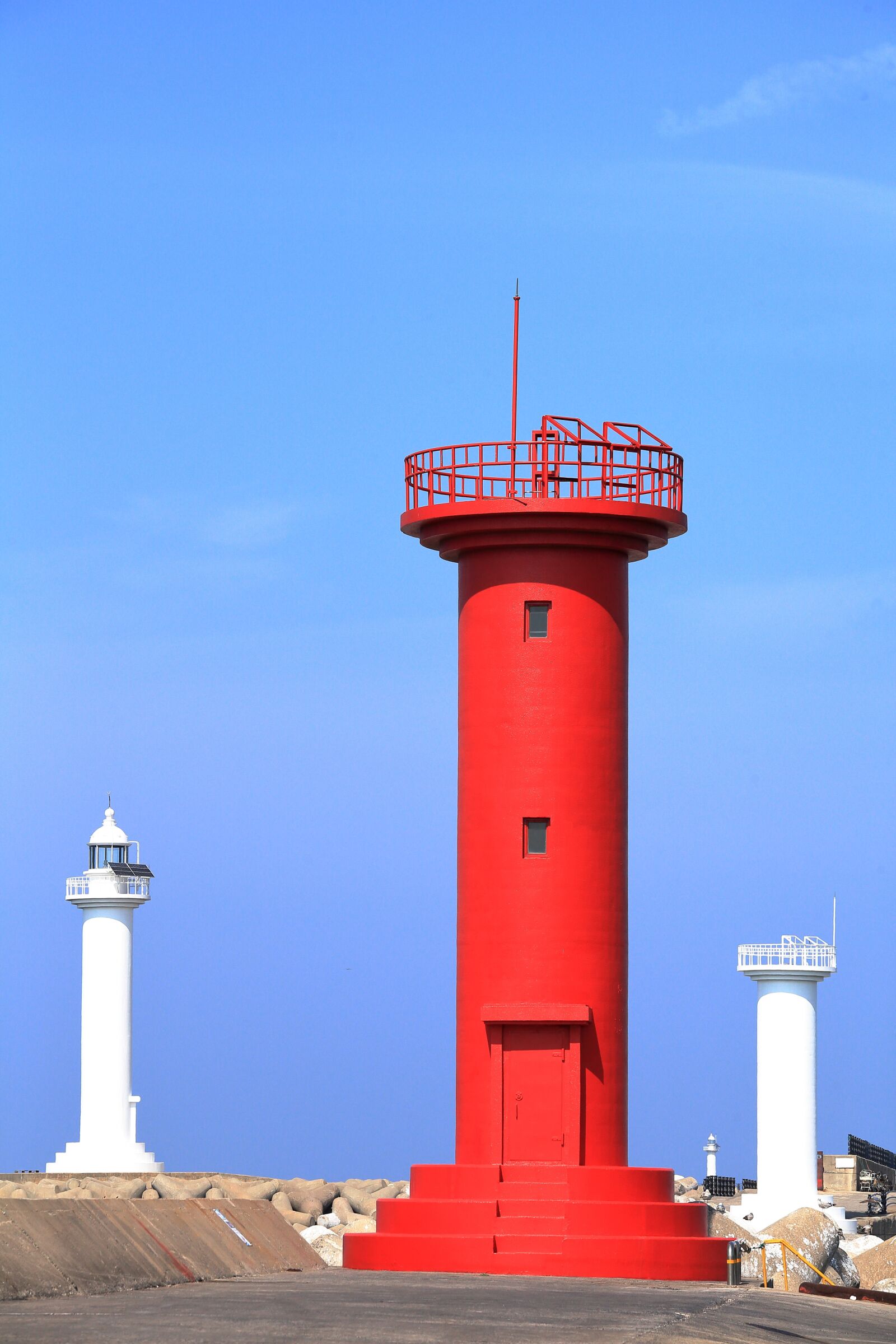 Canon EOS 5D Mark II sample photo. Lighthouse, jeju island, landscape photography