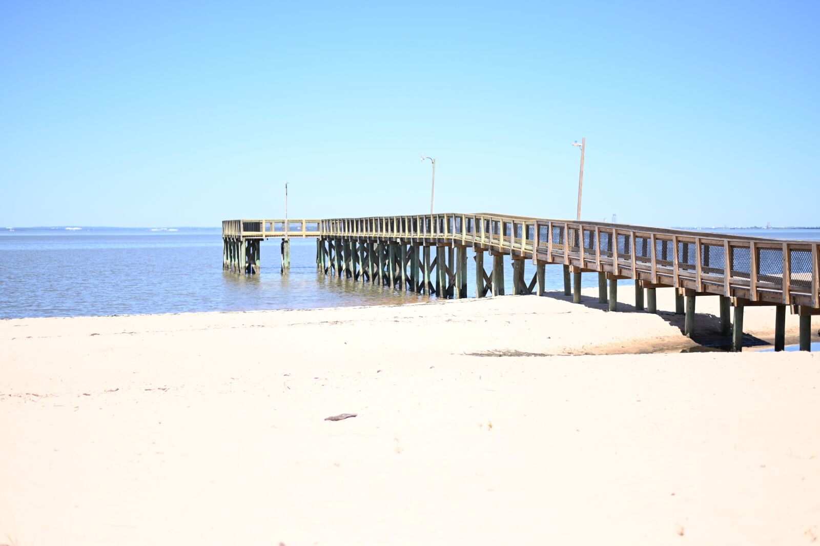 Nikon Z6 sample photo. Pier, beach, seascape photography